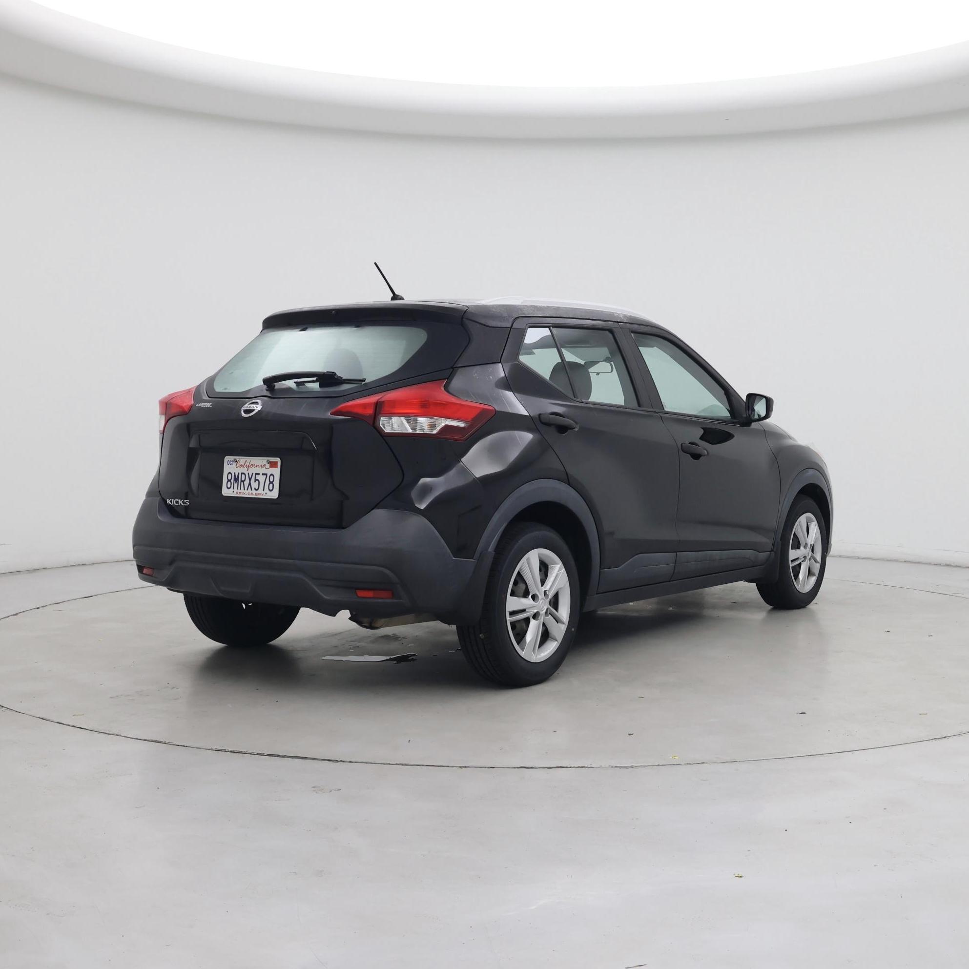 Thumbnail: 2019 Nissan Kicks - 8