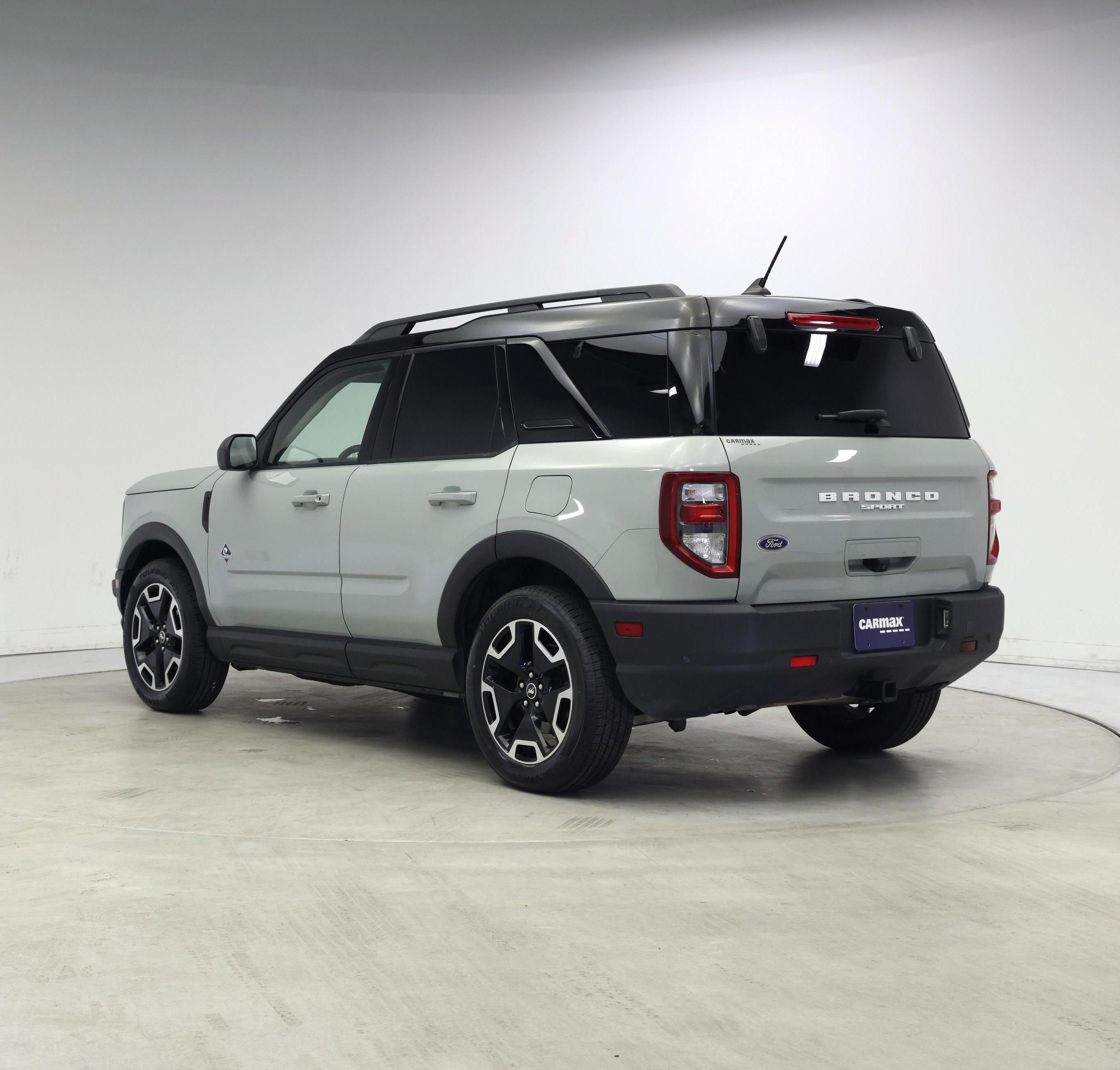 Thumbnail: 2021 Ford Bronco Sport - 2