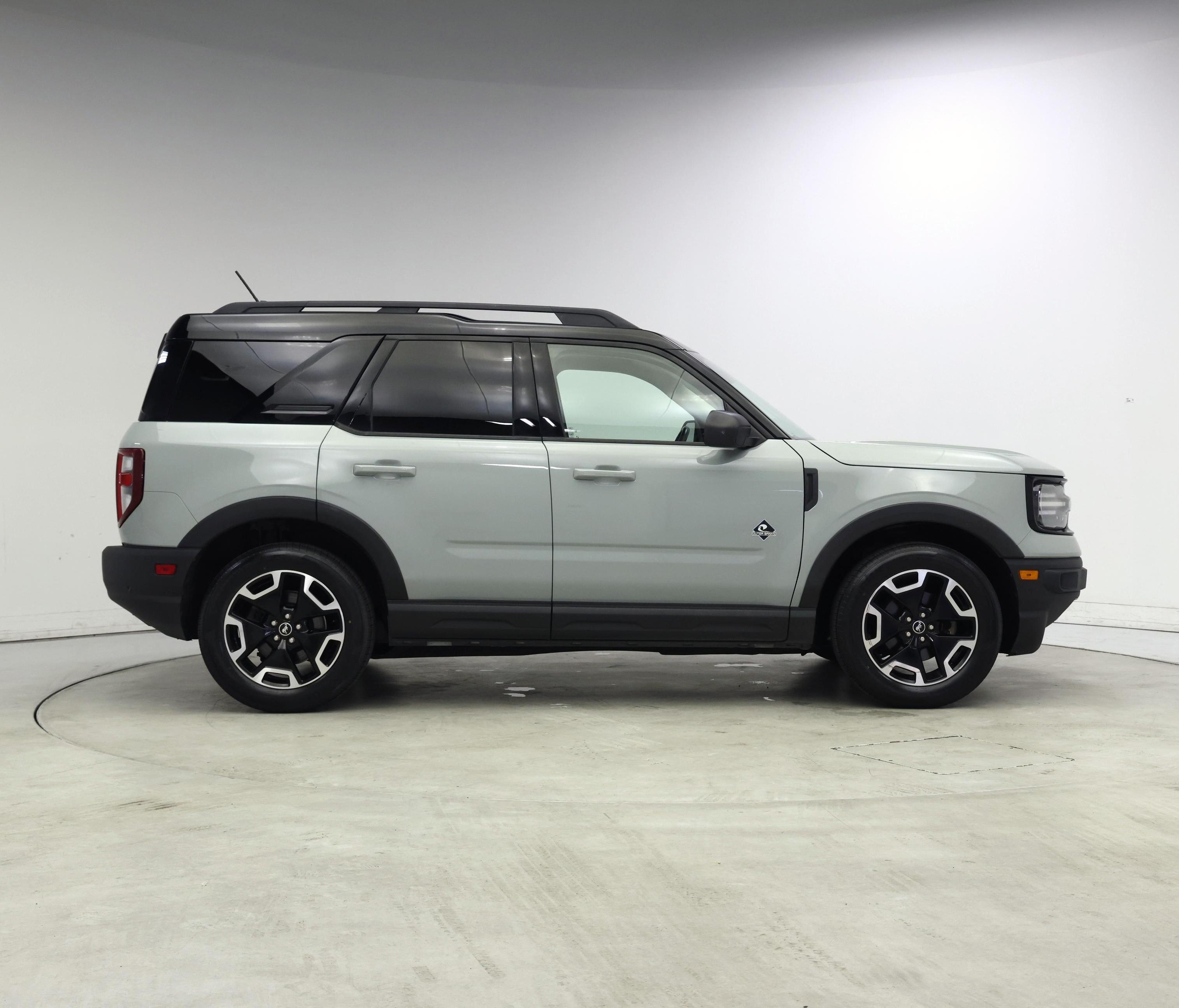 Thumbnail: 2021 Ford Bronco Sport - 7