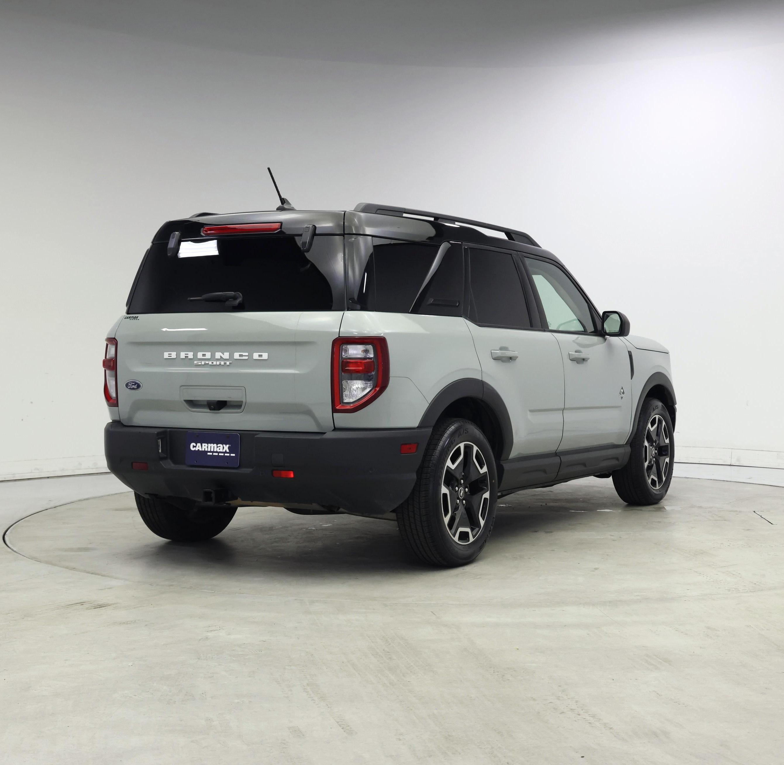 Thumbnail: 2021 Ford Bronco Sport - 8