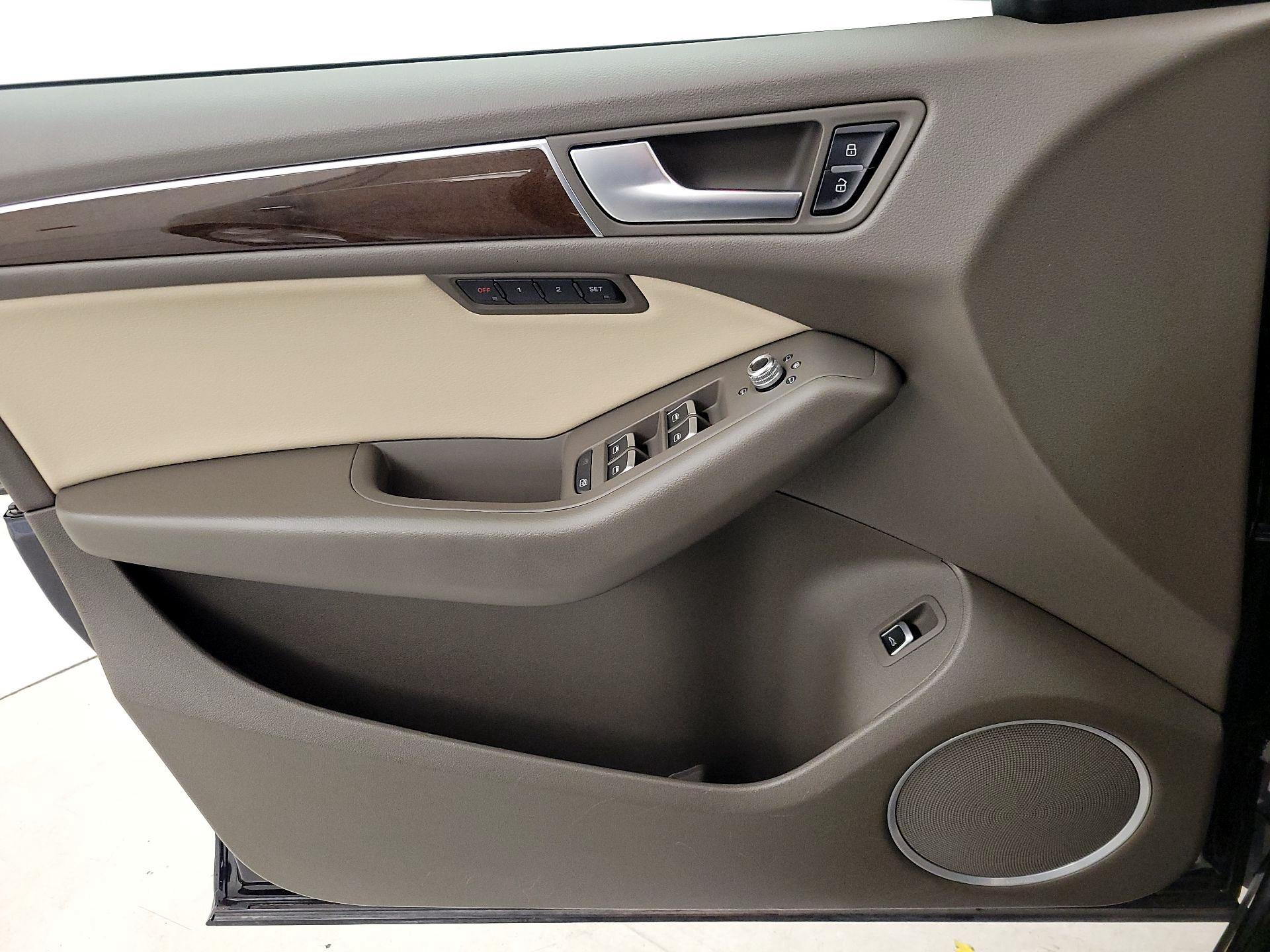 Thumbnail: 2017 Audi Q5 - 12