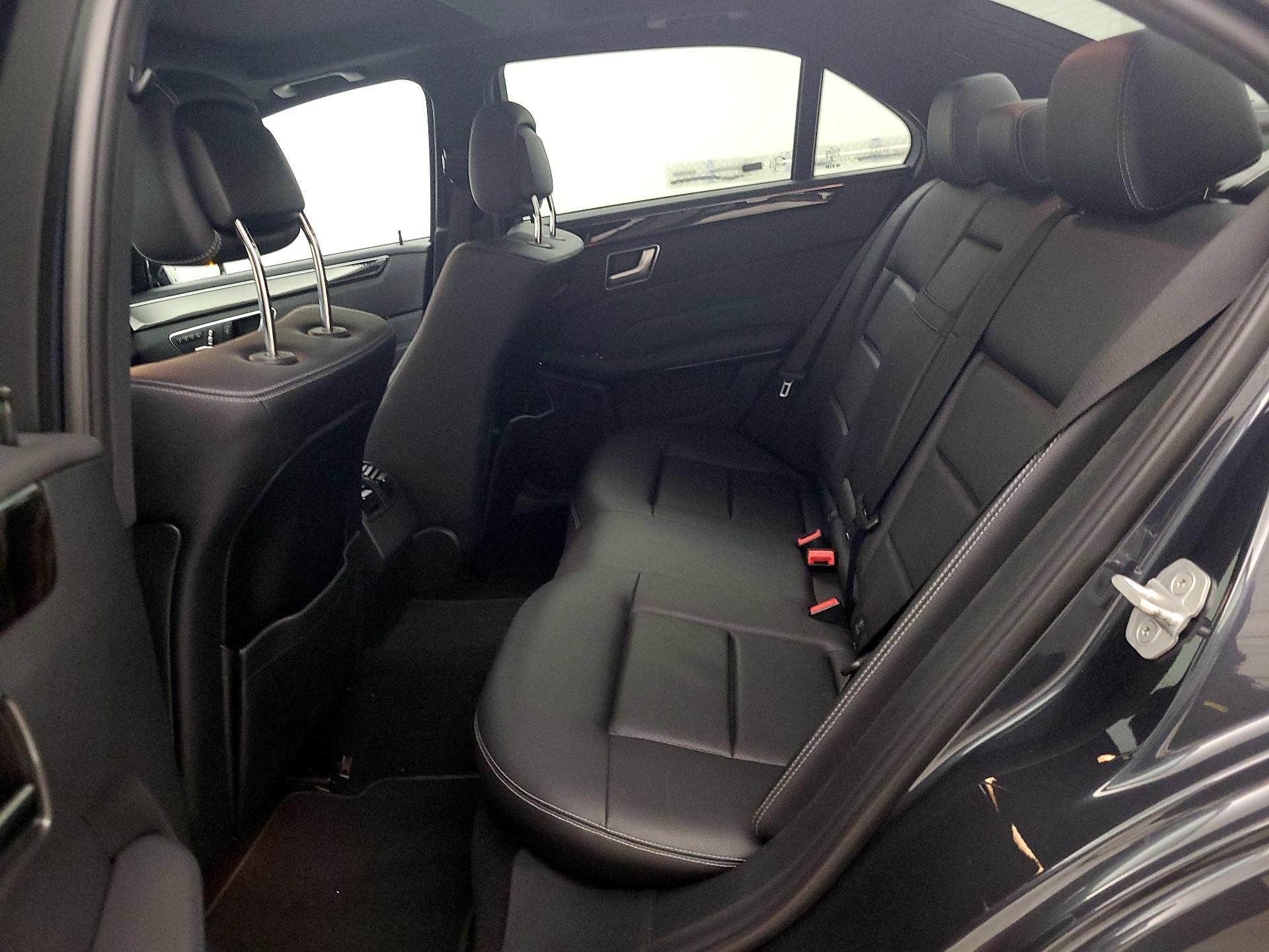 Thumbnail: 2015 Mercedes-Benz E-Class - 19