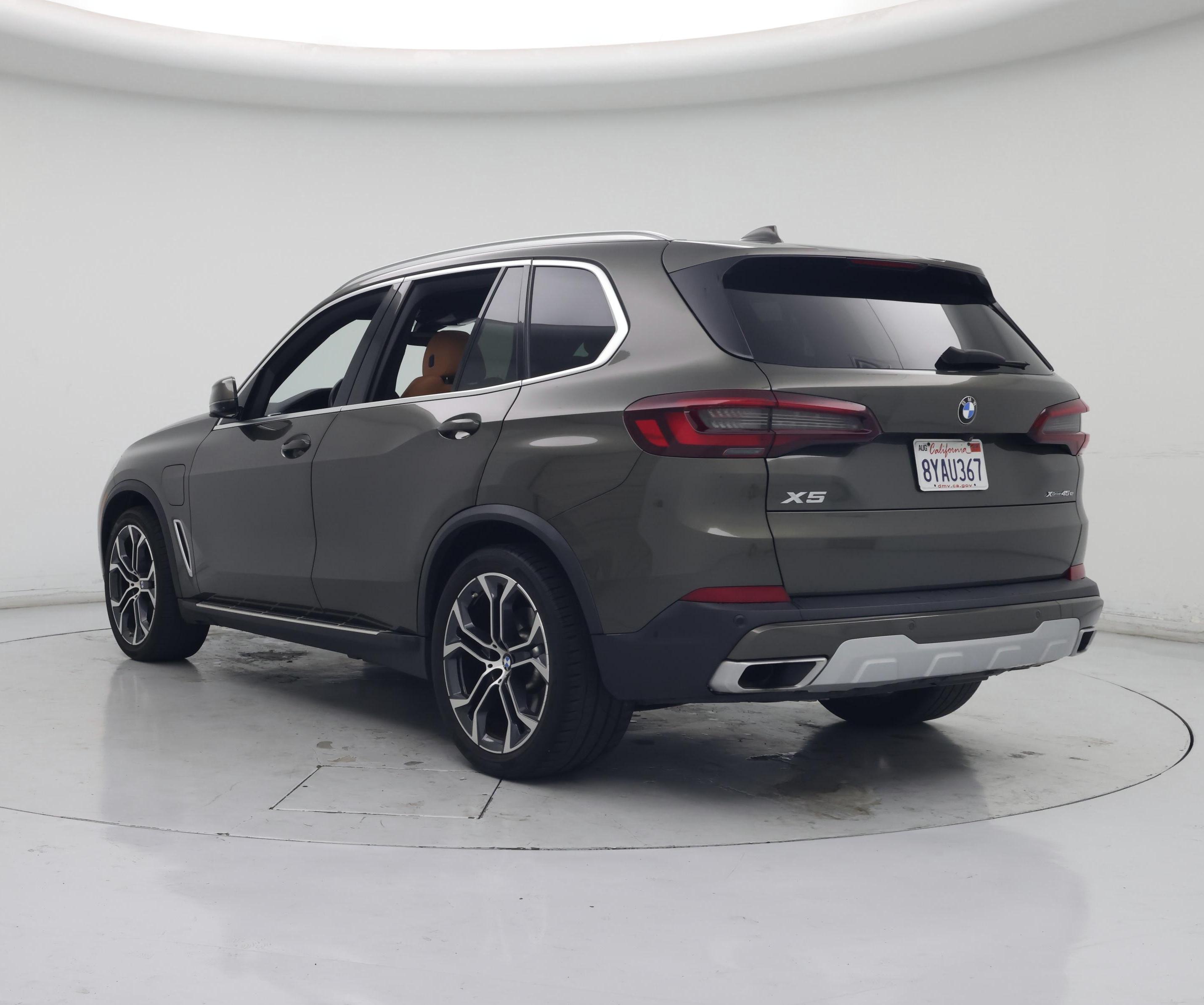 Thumbnail: 2021 BMW X5 - 2