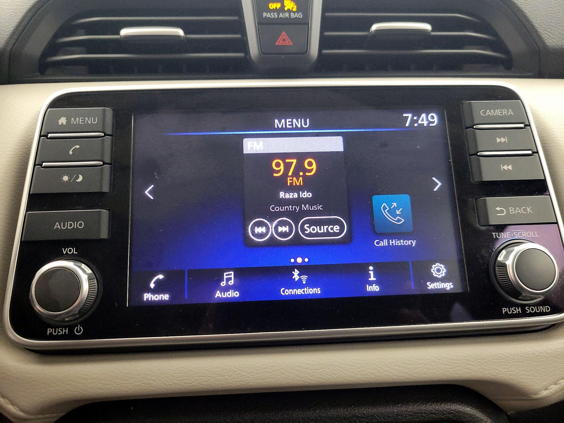 Thumbnail: 2022 Nissan Versa - 14