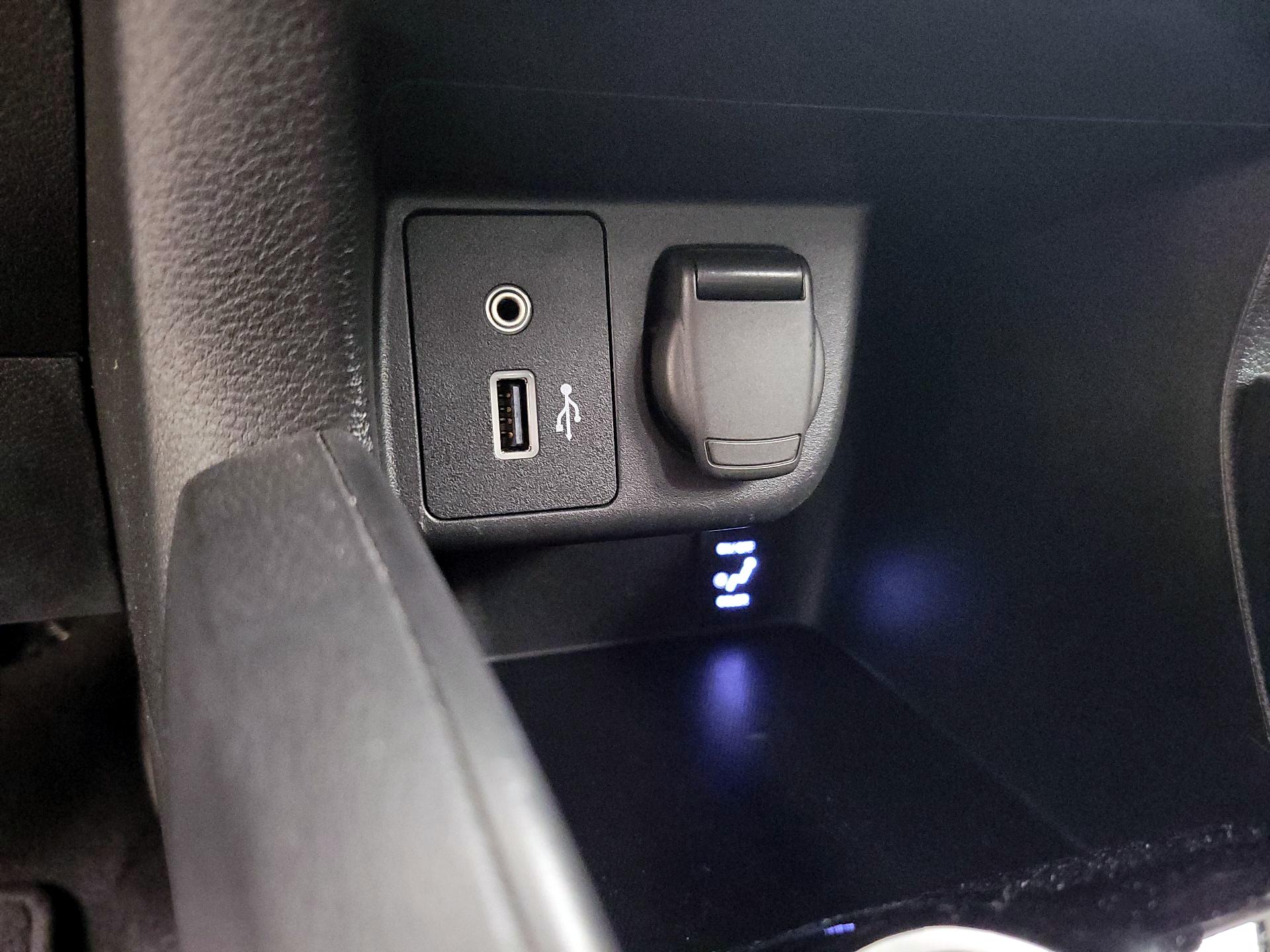 Thumbnail: 2022 Nissan Versa - 17