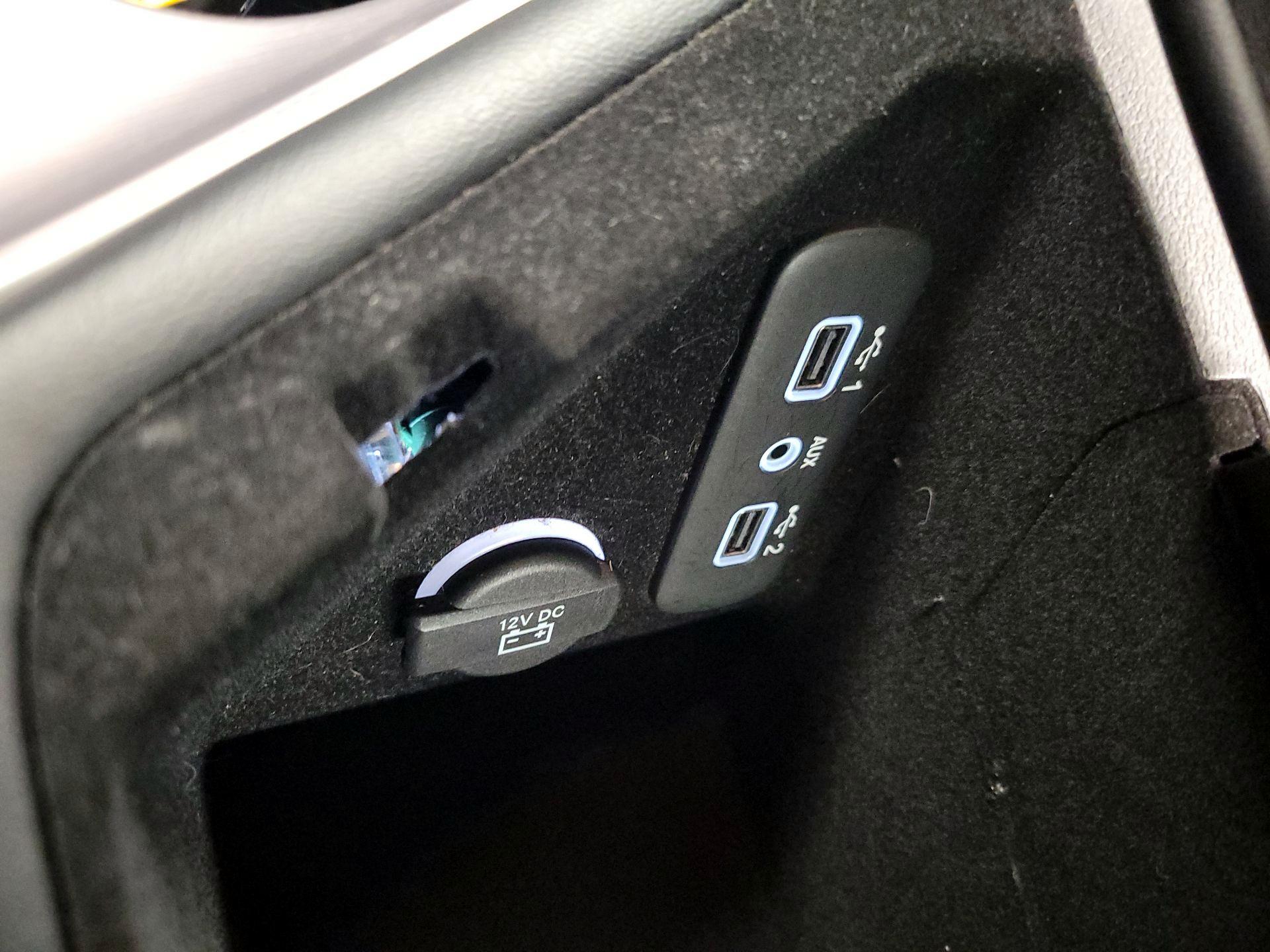 Thumbnail: 2021 Dodge Challenger - 18