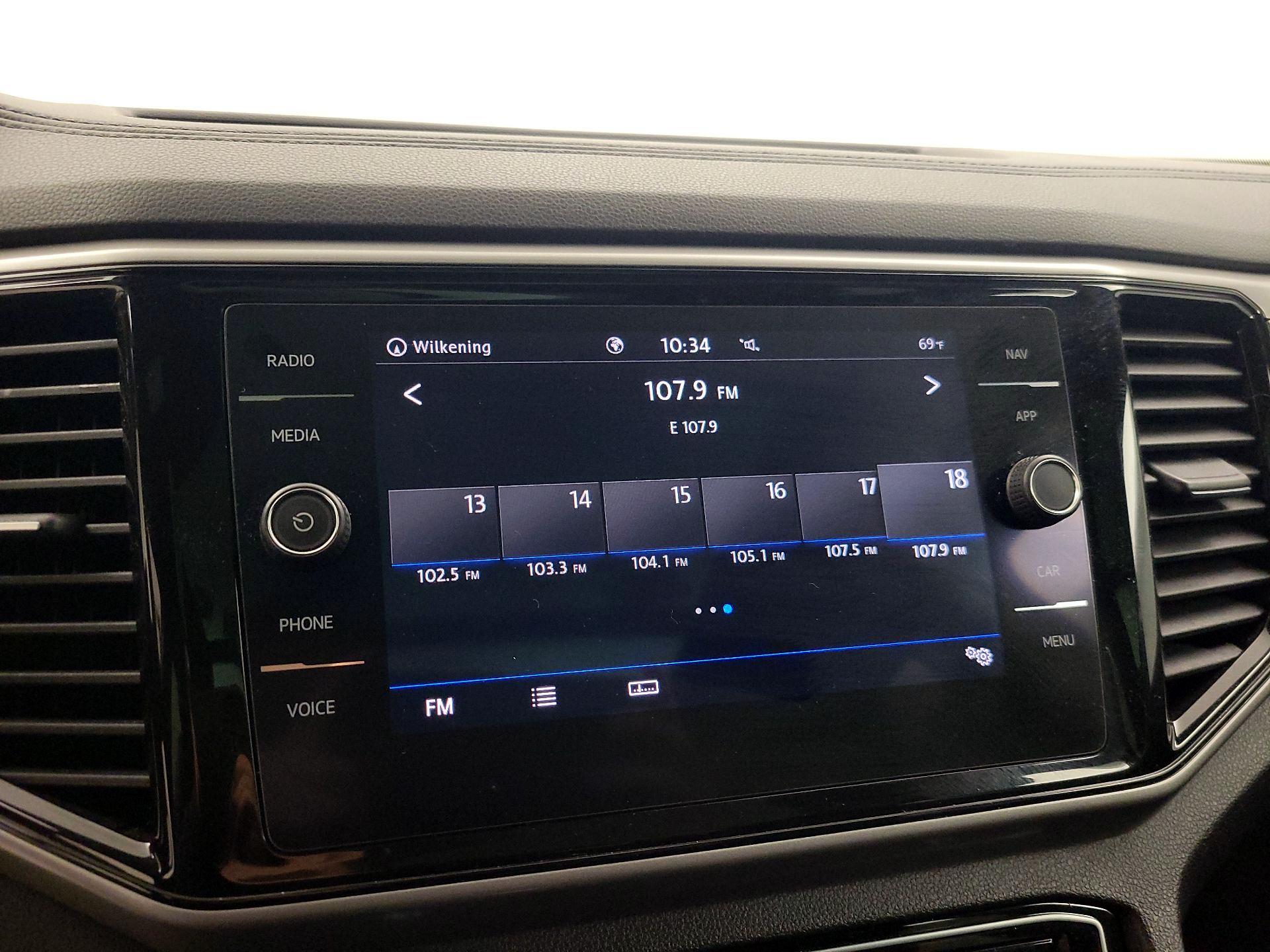 Thumbnail: 2020 Volkswagen Atlas - 16