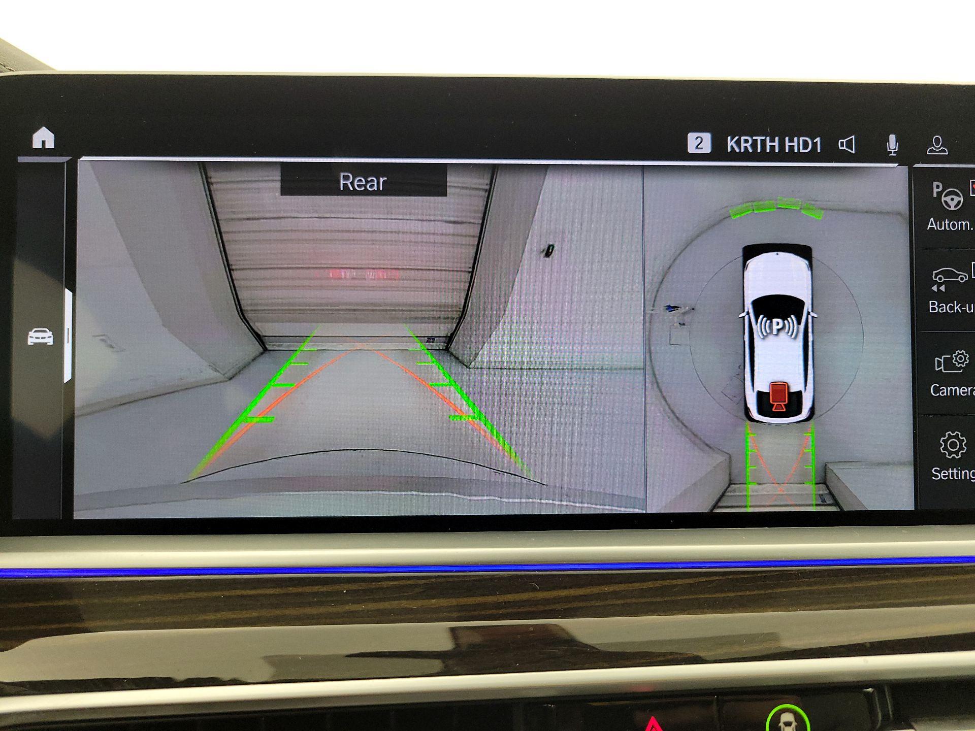 Thumbnail: 2023 BMW X6 - 15