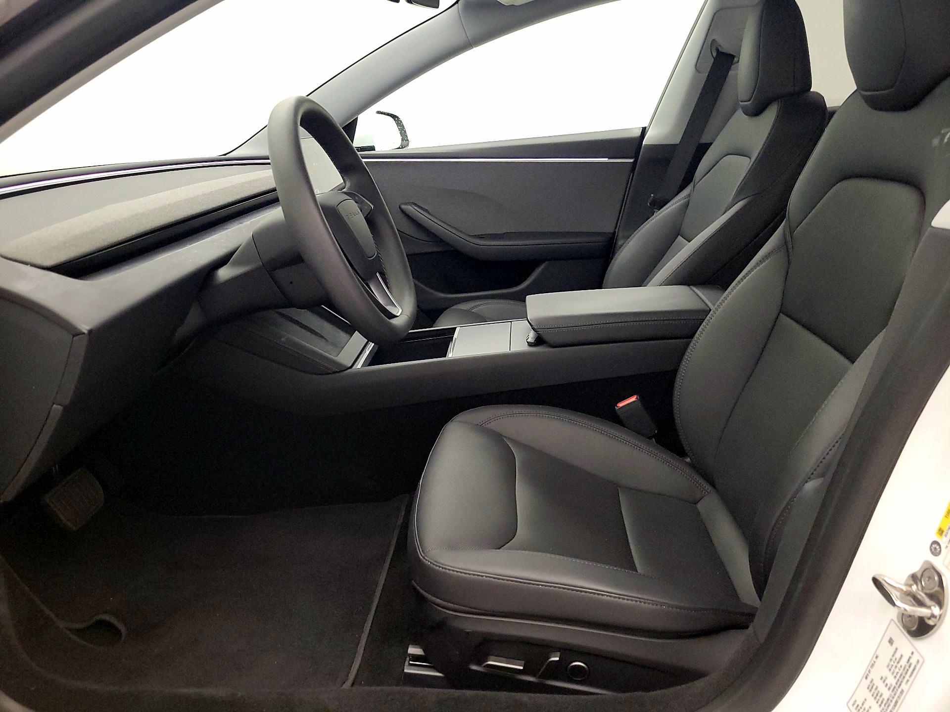 Thumbnail: 2024 Tesla Model 3 - 11