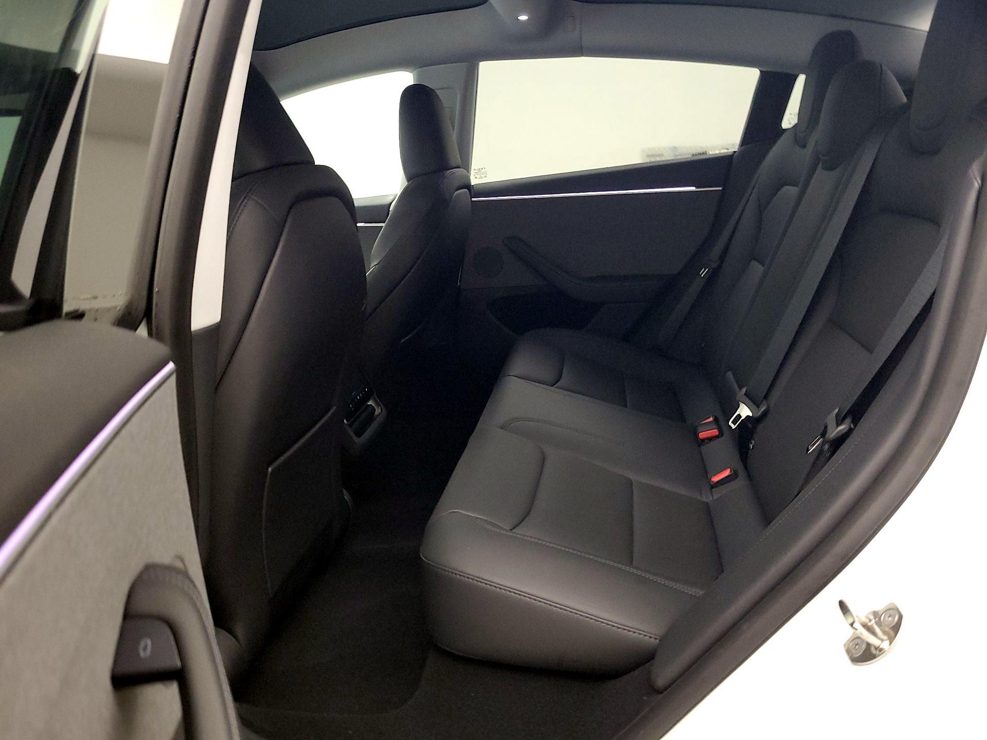 Thumbnail: 2024 Tesla Model 3 - 18