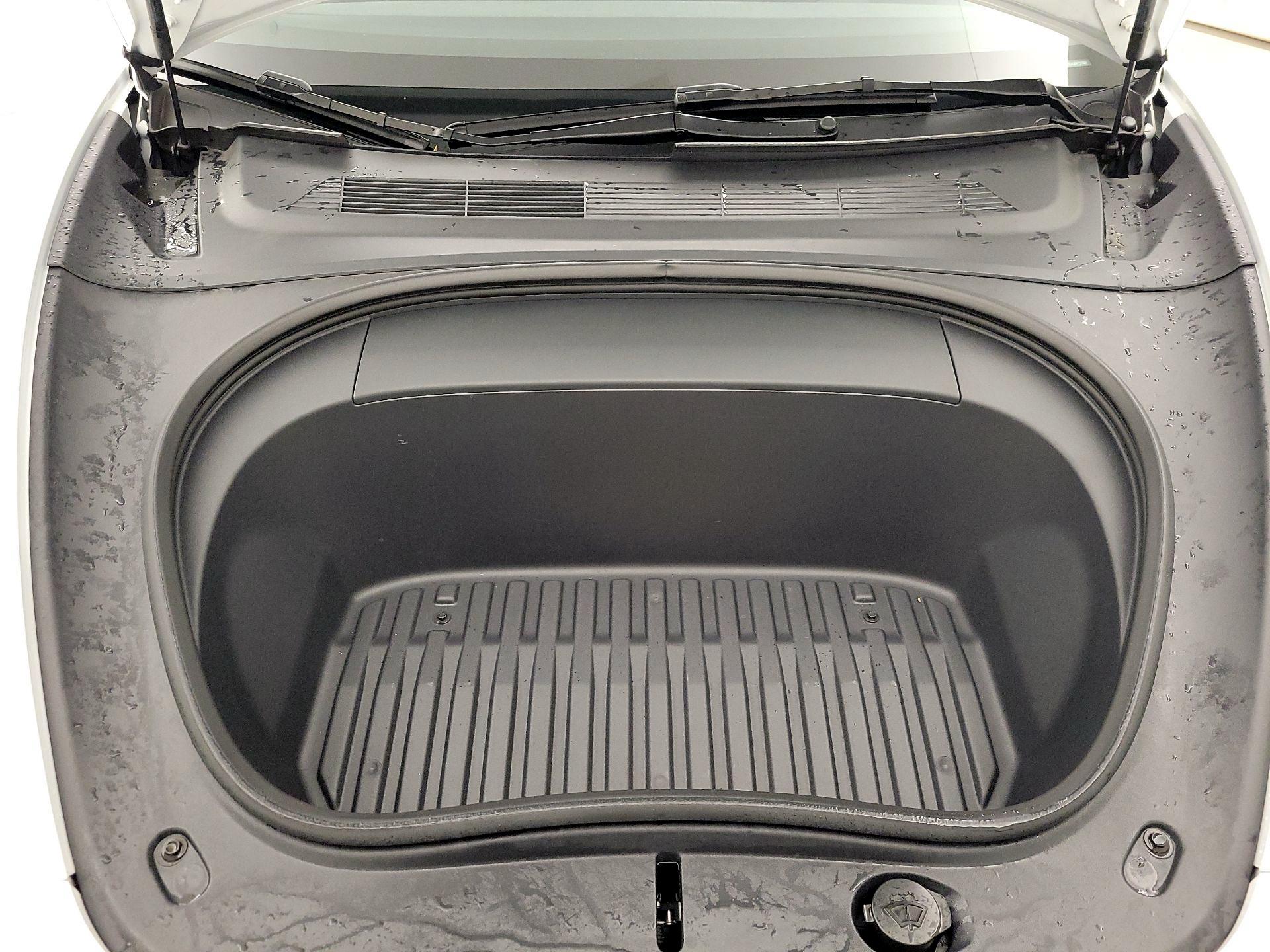 Thumbnail: 2024 Tesla Model 3 - 20