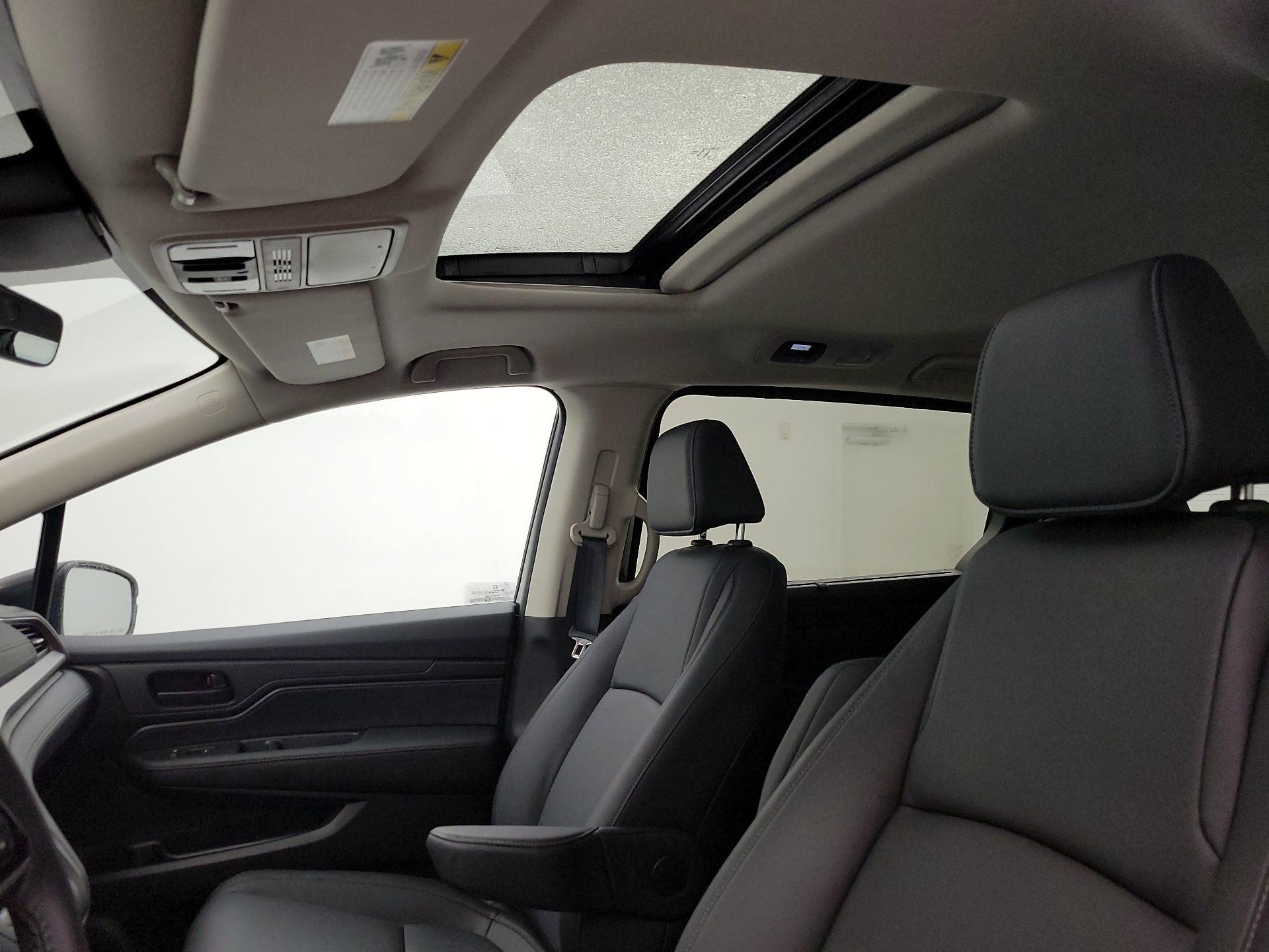 Thumbnail: 2025 Honda Odyssey - 19