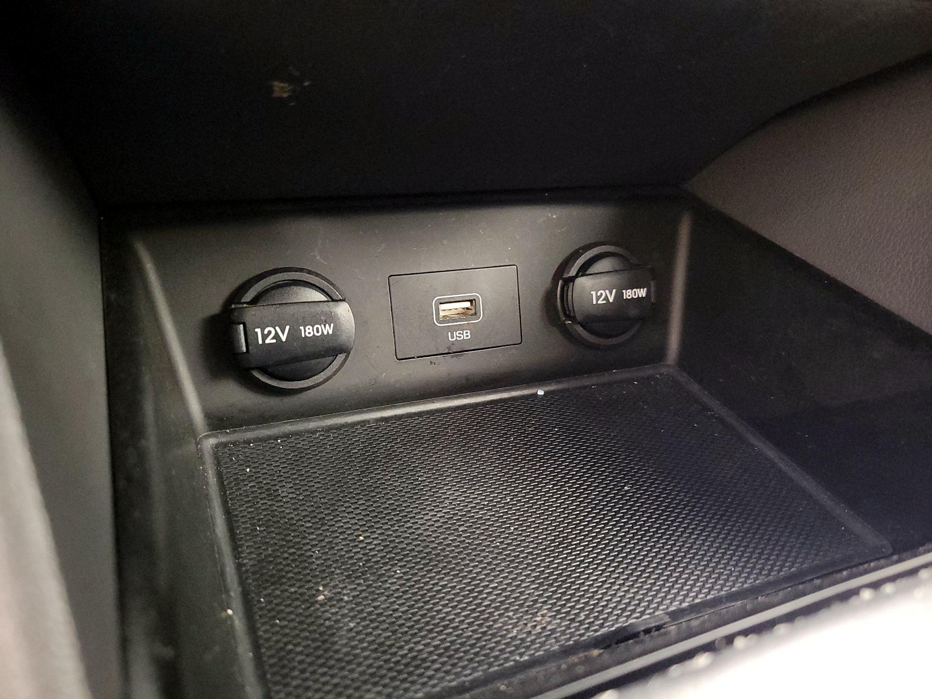 Thumbnail: 2020 Hyundai Ioniq - 18