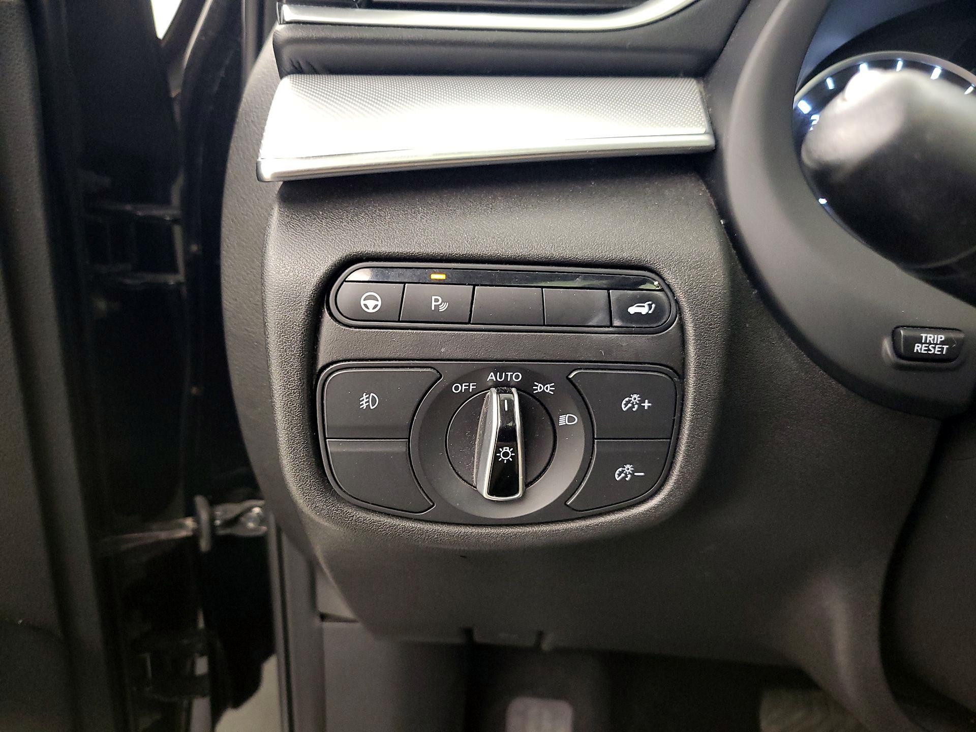 Thumbnail: 2021 INFINITI QX50 - 13