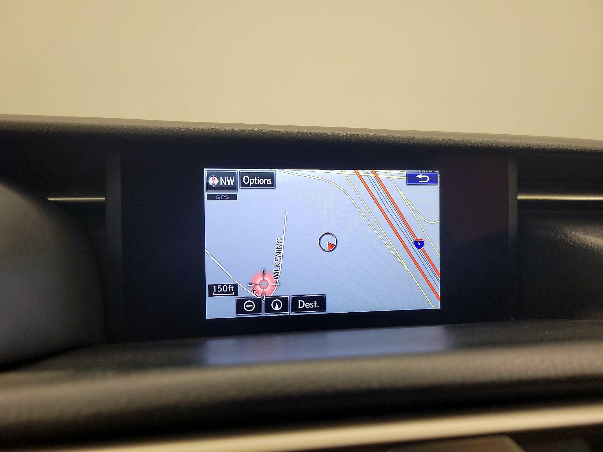 Thumbnail: 2016 Lexus RC - 14