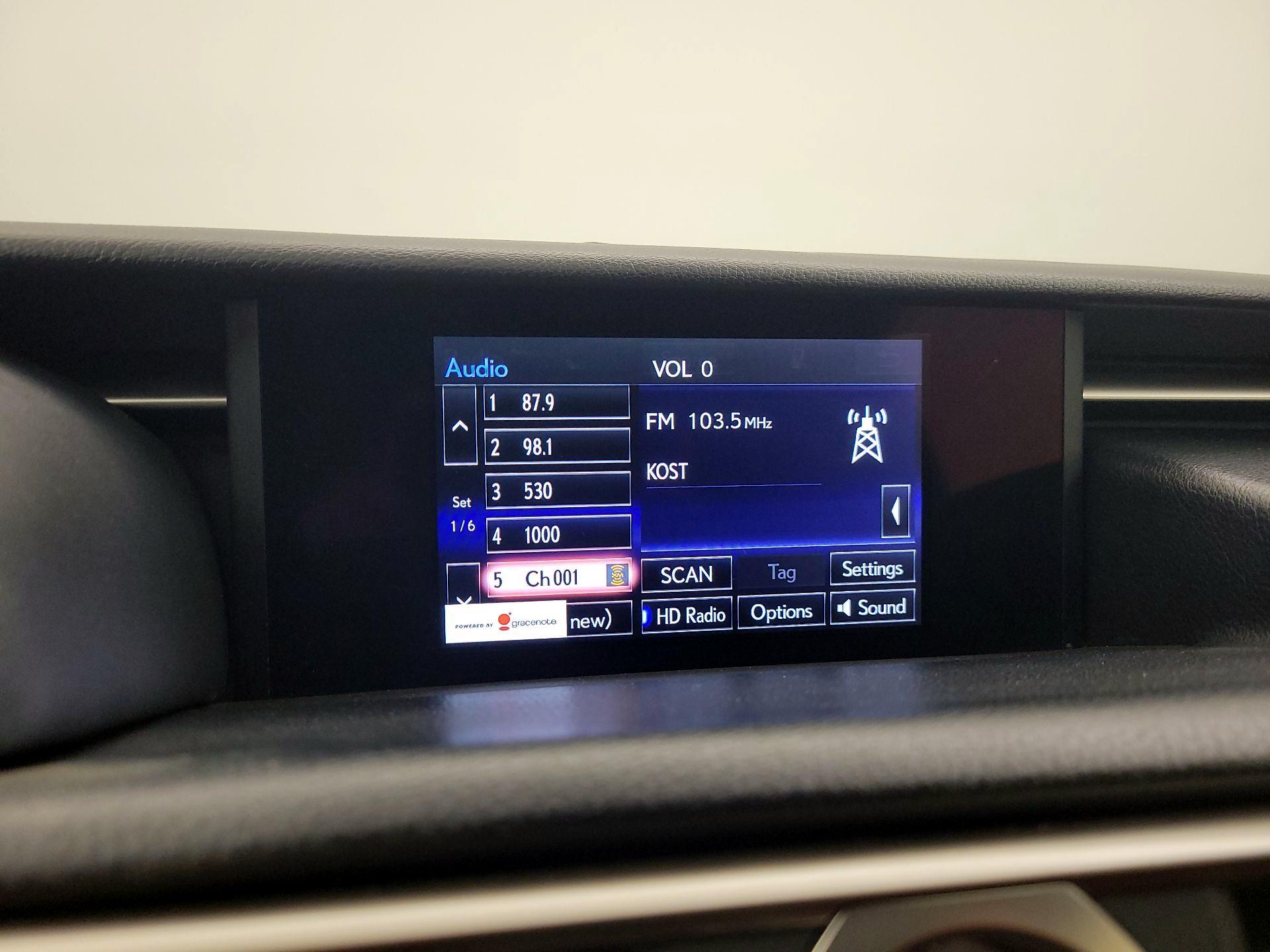 Thumbnail: 2016 Lexus RC - 16