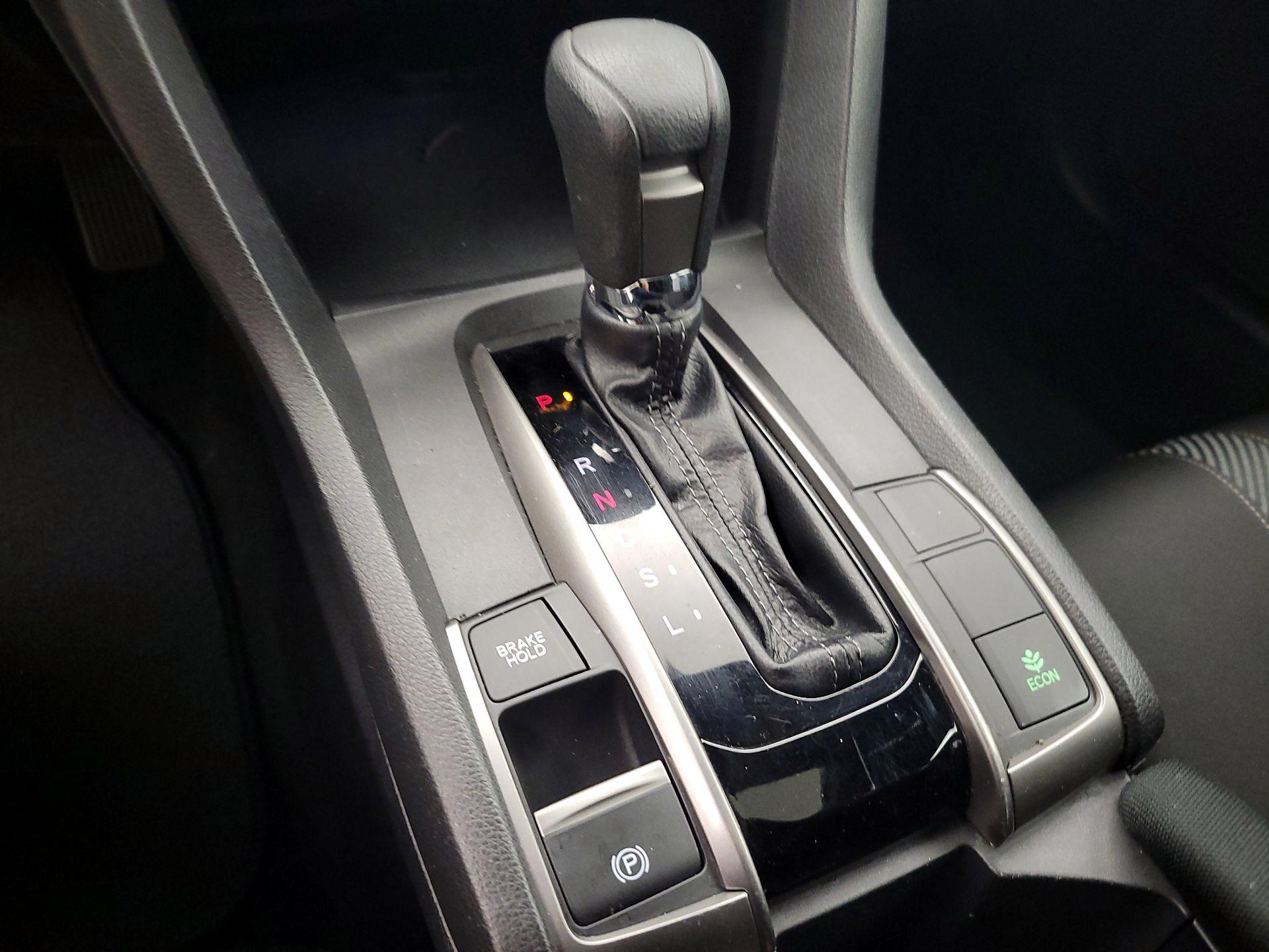 Thumbnail: 2018 Honda Civic - 17