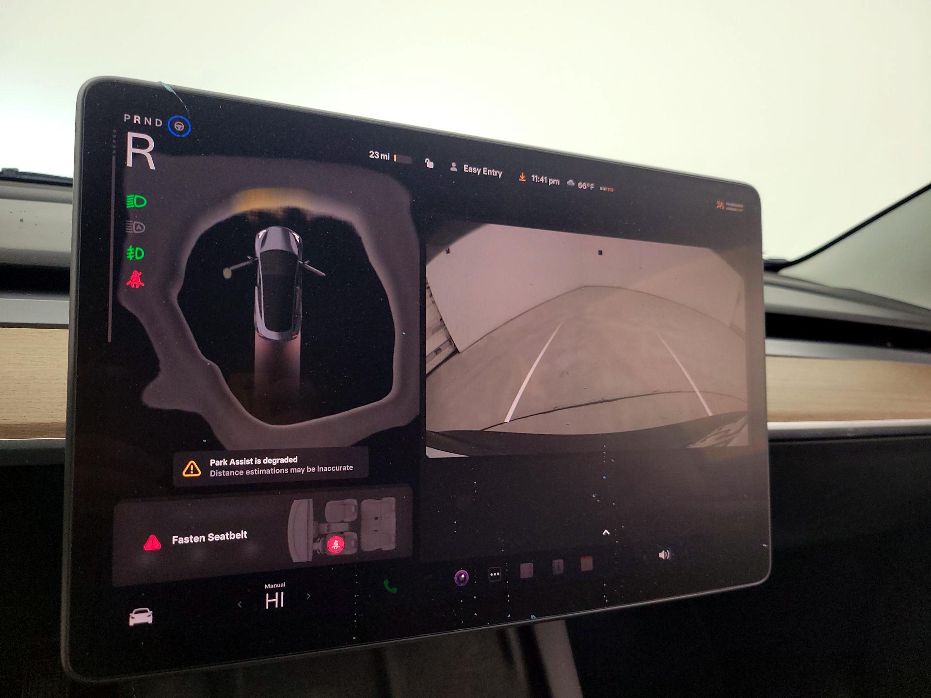 Thumbnail: 2022 Tesla Model 3 - 14