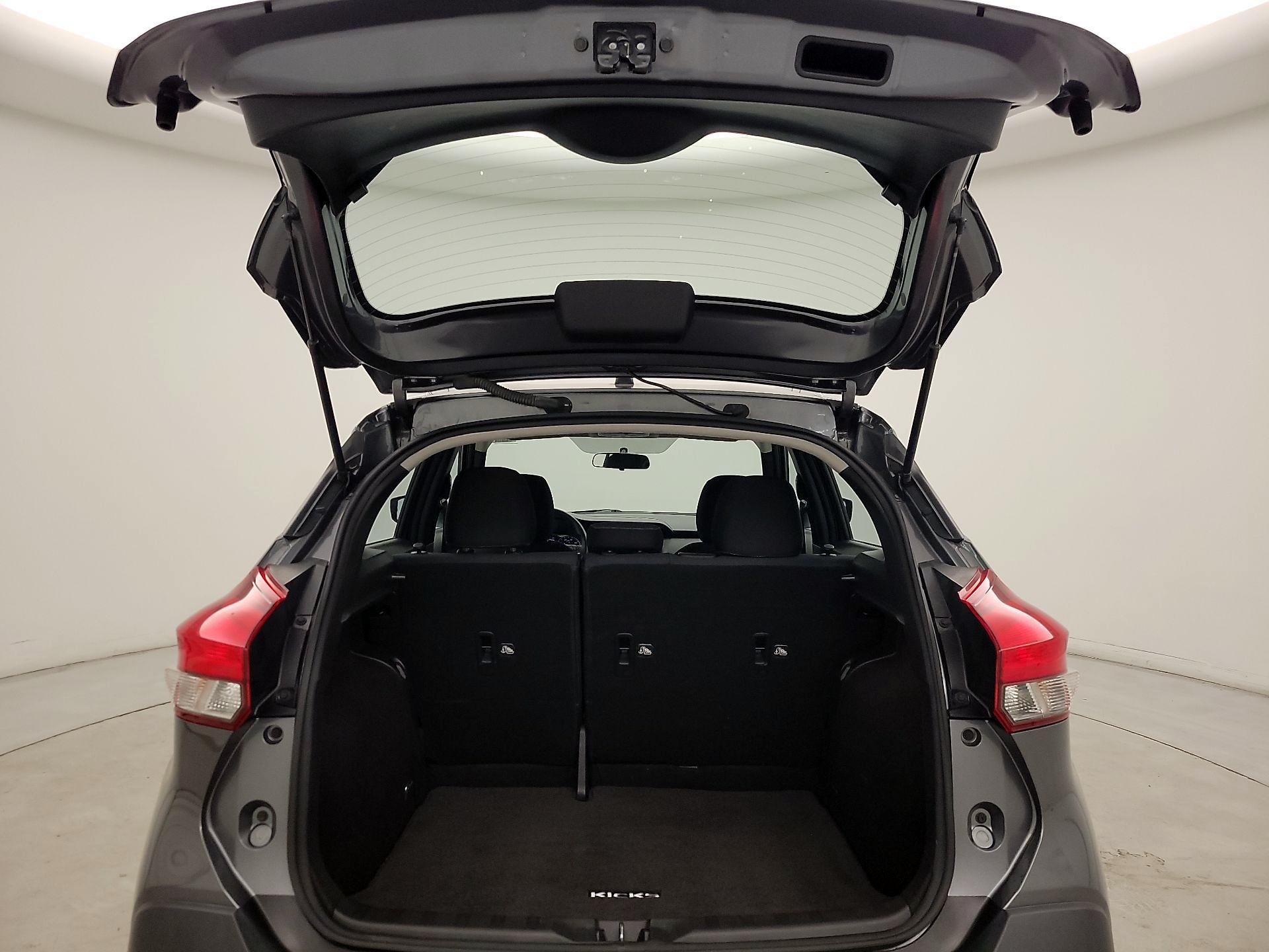 Thumbnail: 2019 Nissan Kicks - 20