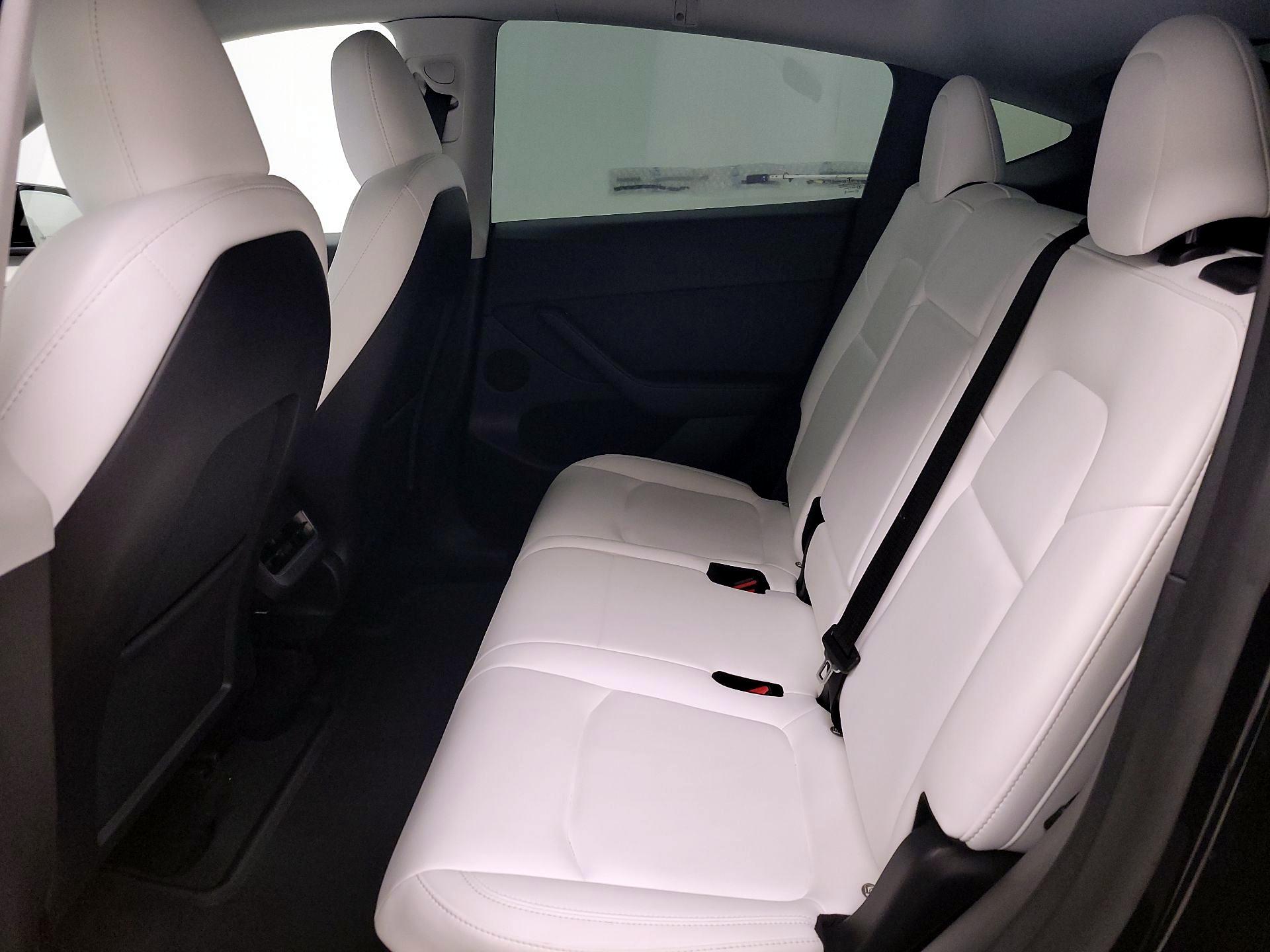 Thumbnail: 2023 Tesla Model Y - 18