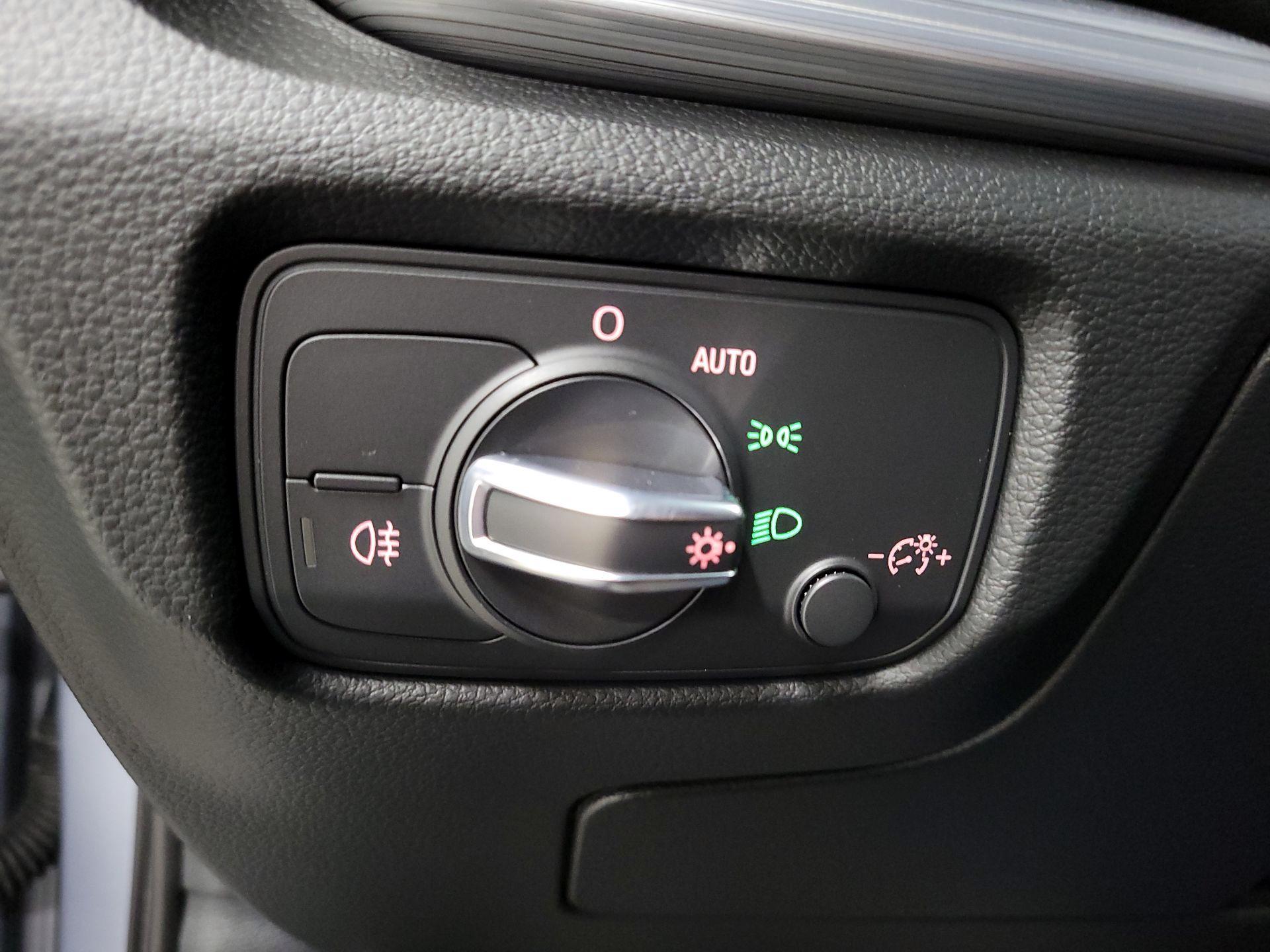 Thumbnail: 2015 Audi A3 - 13