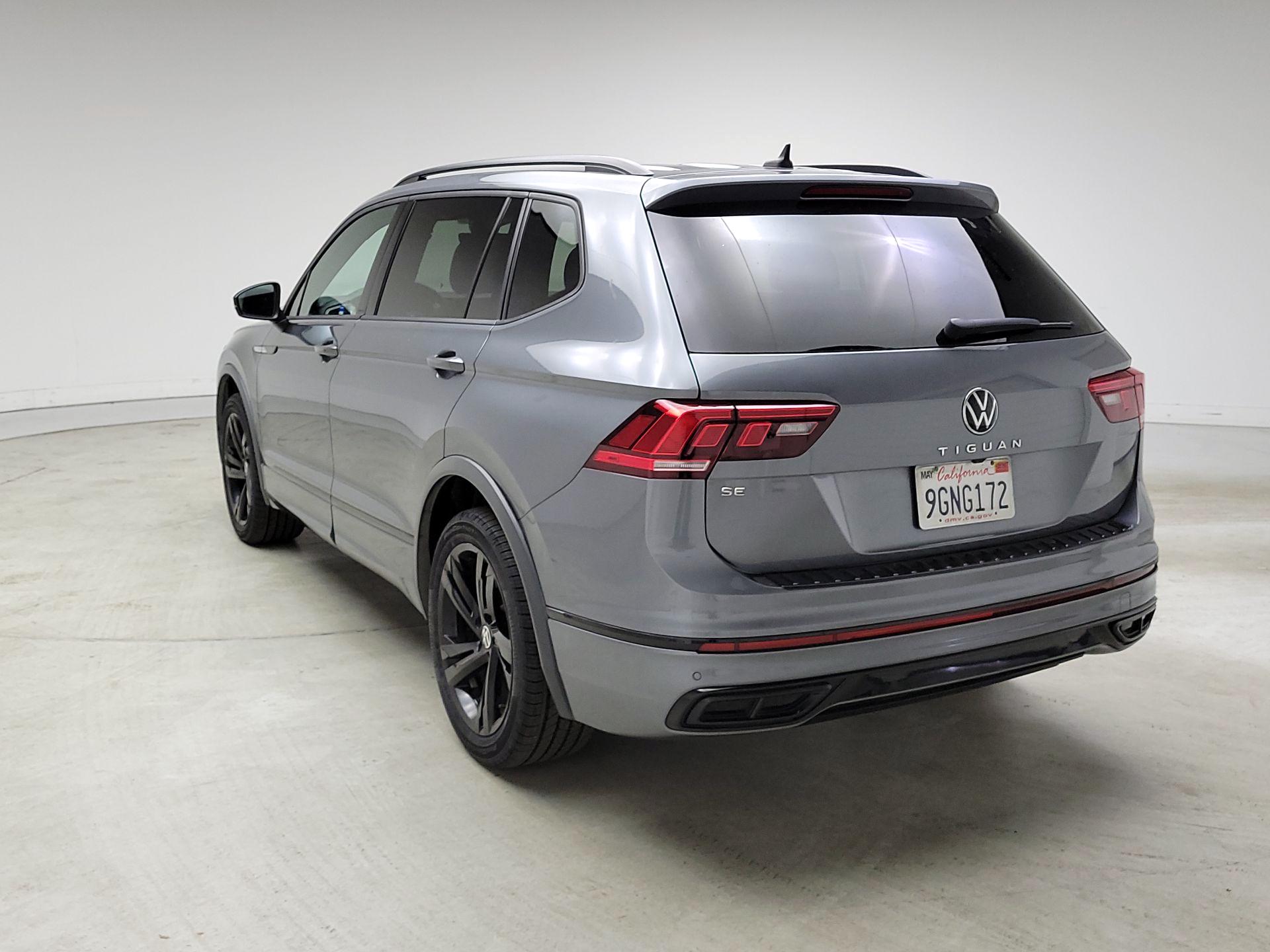 Thumbnail: 2023 Volkswagen Tiguan - 7