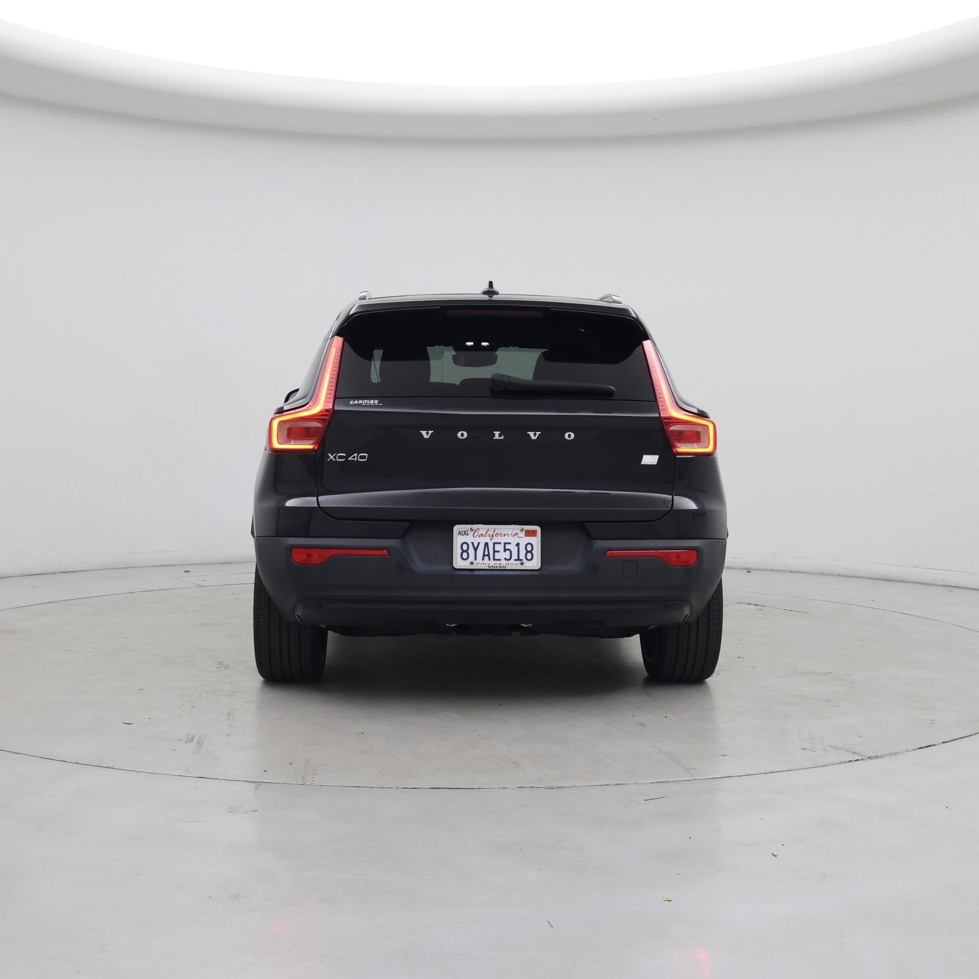 Thumbnail: 2021 Volvo XC40 - 6