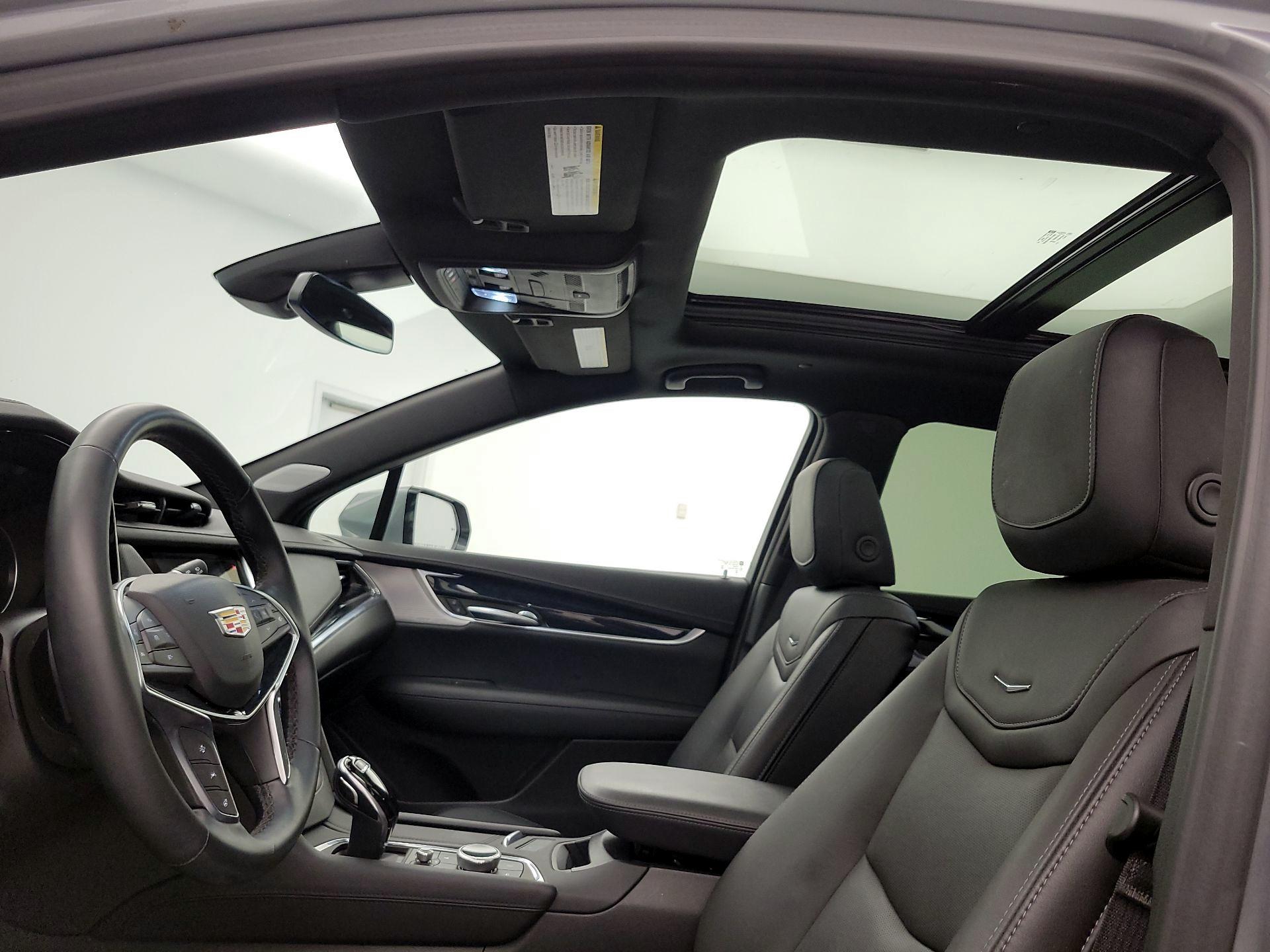 Thumbnail: 2025 Cadillac XT5 - 20