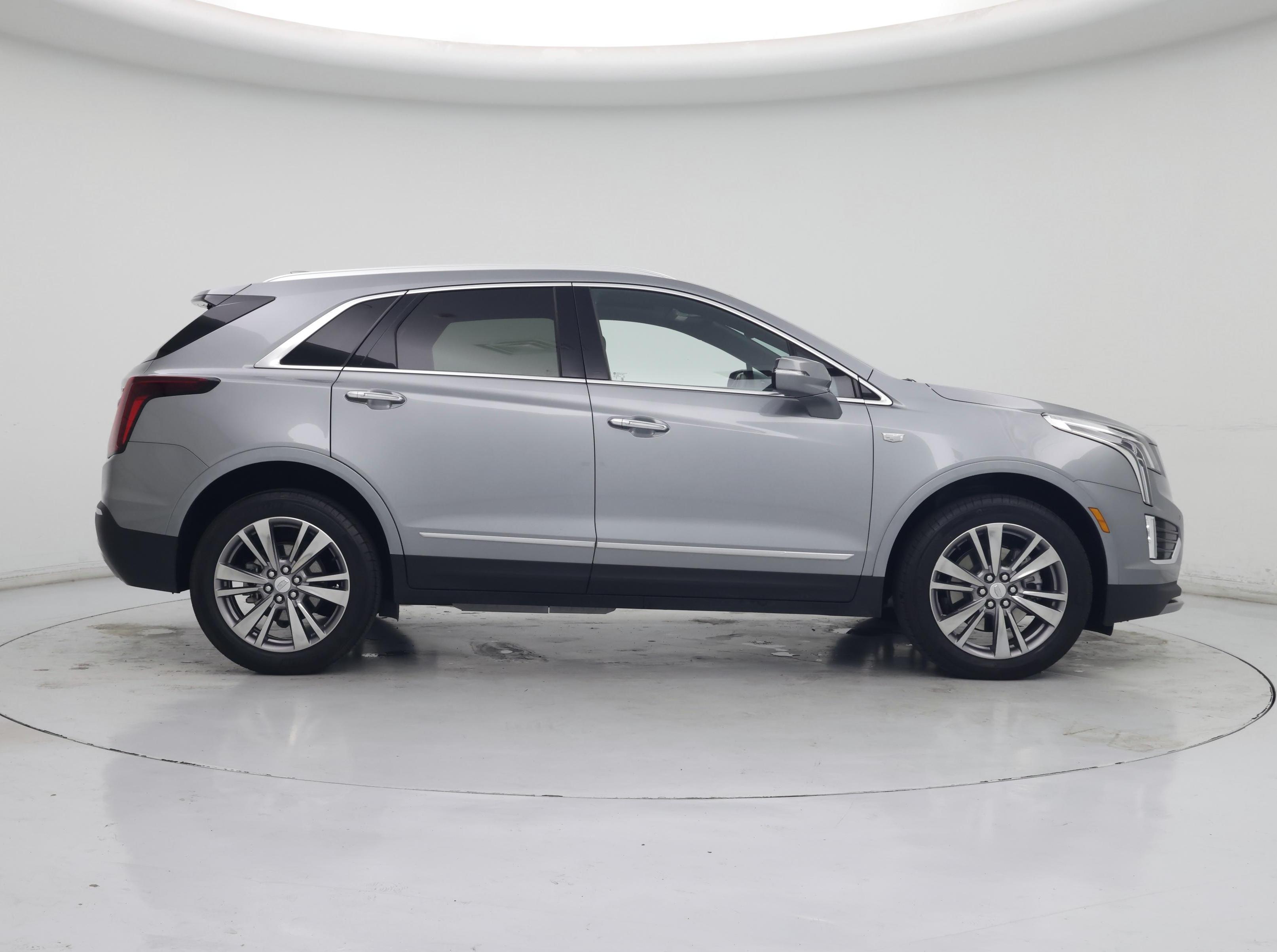 Thumbnail: 2025 Cadillac XT5 - 7