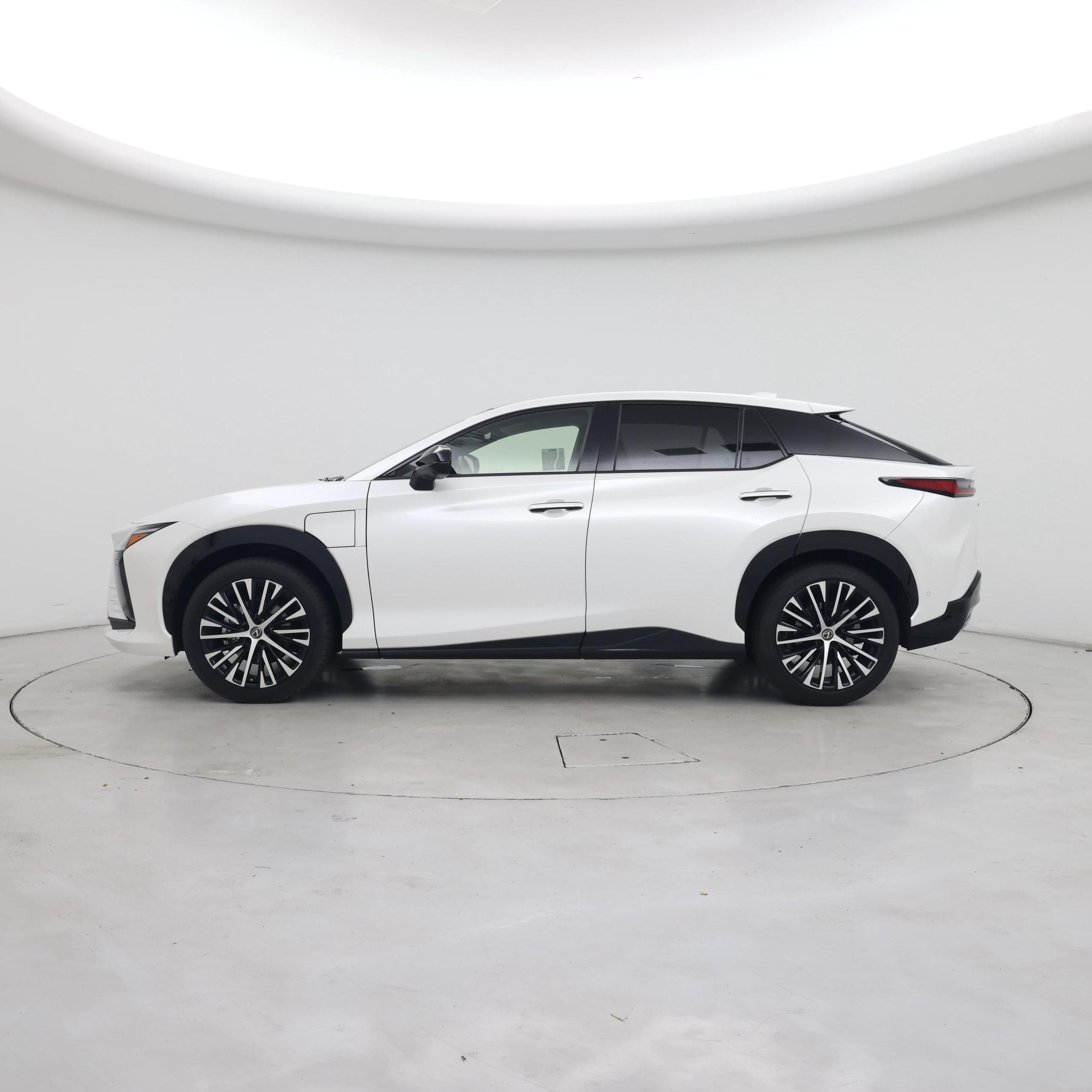 Thumbnail: 2024 Lexus RZ - 3