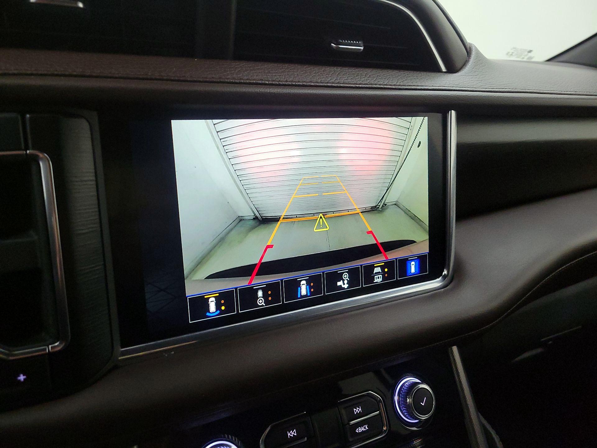 Thumbnail: 2022 GMC Yukon - 14