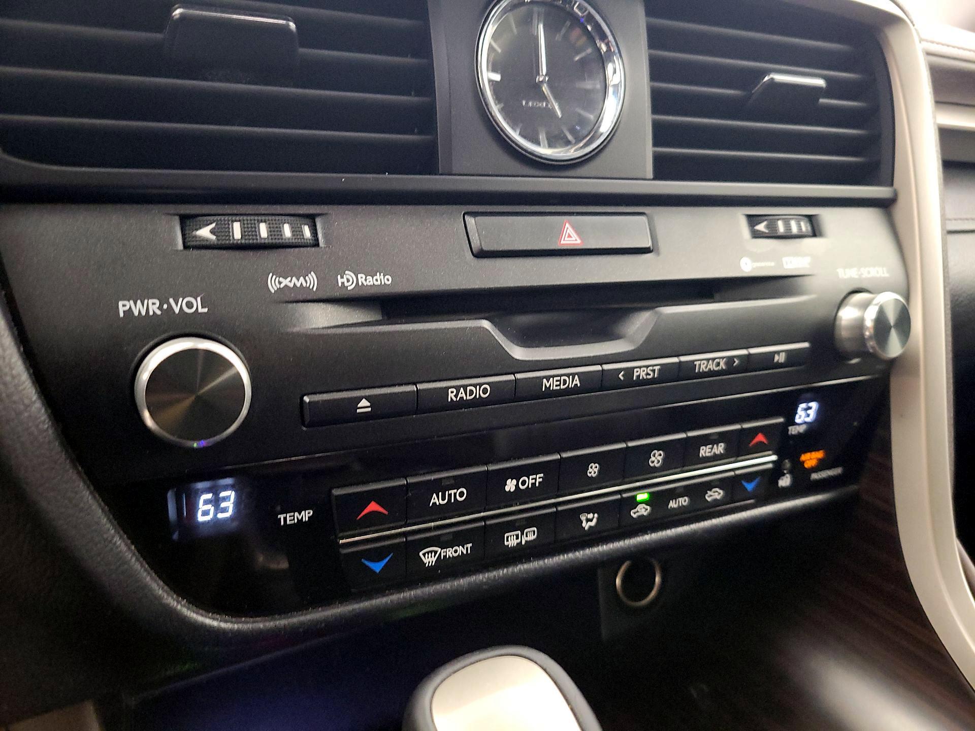 Thumbnail: 2018 Lexus RX - 17