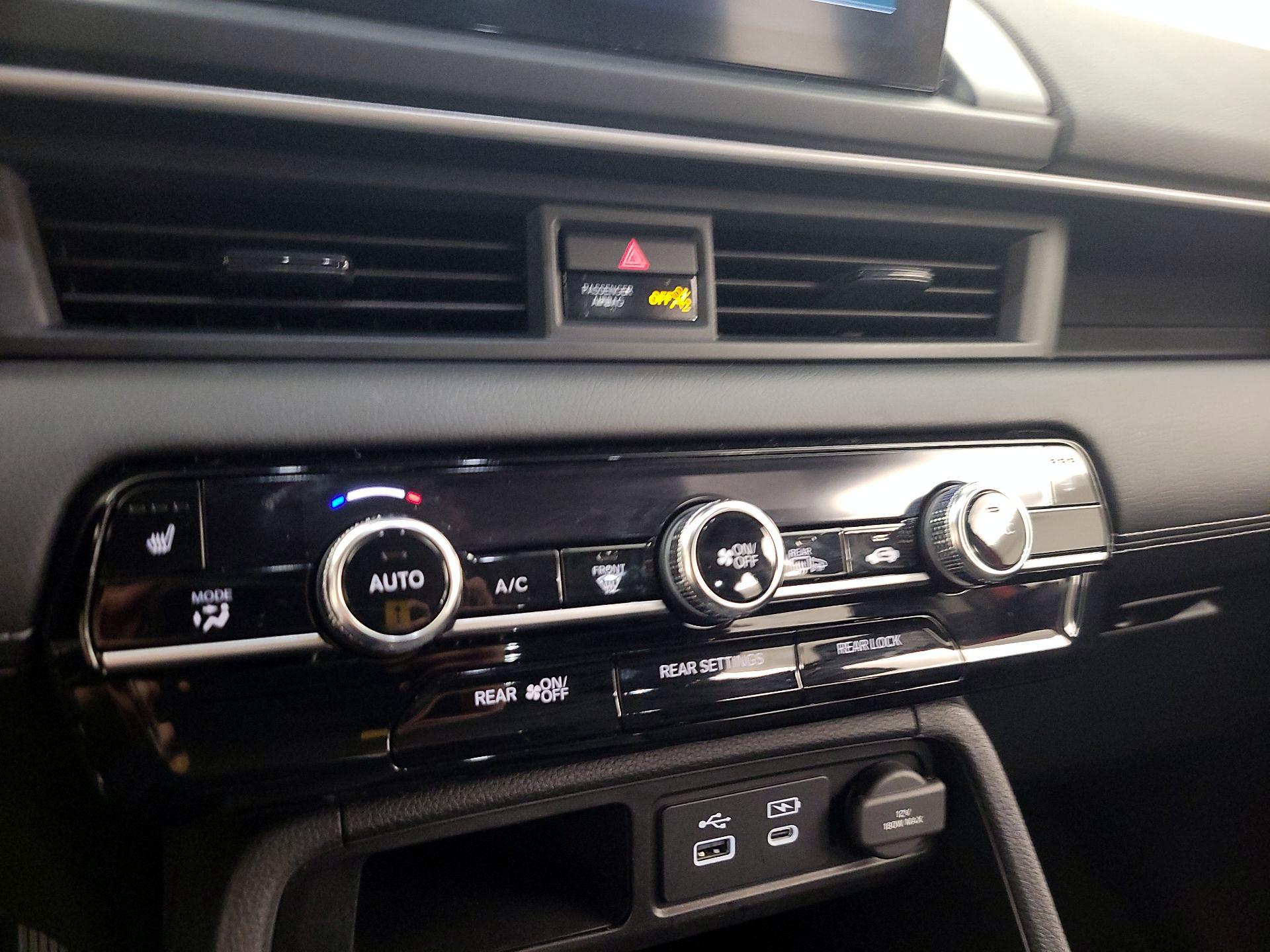 Thumbnail: 2023 Honda Pilot - 16