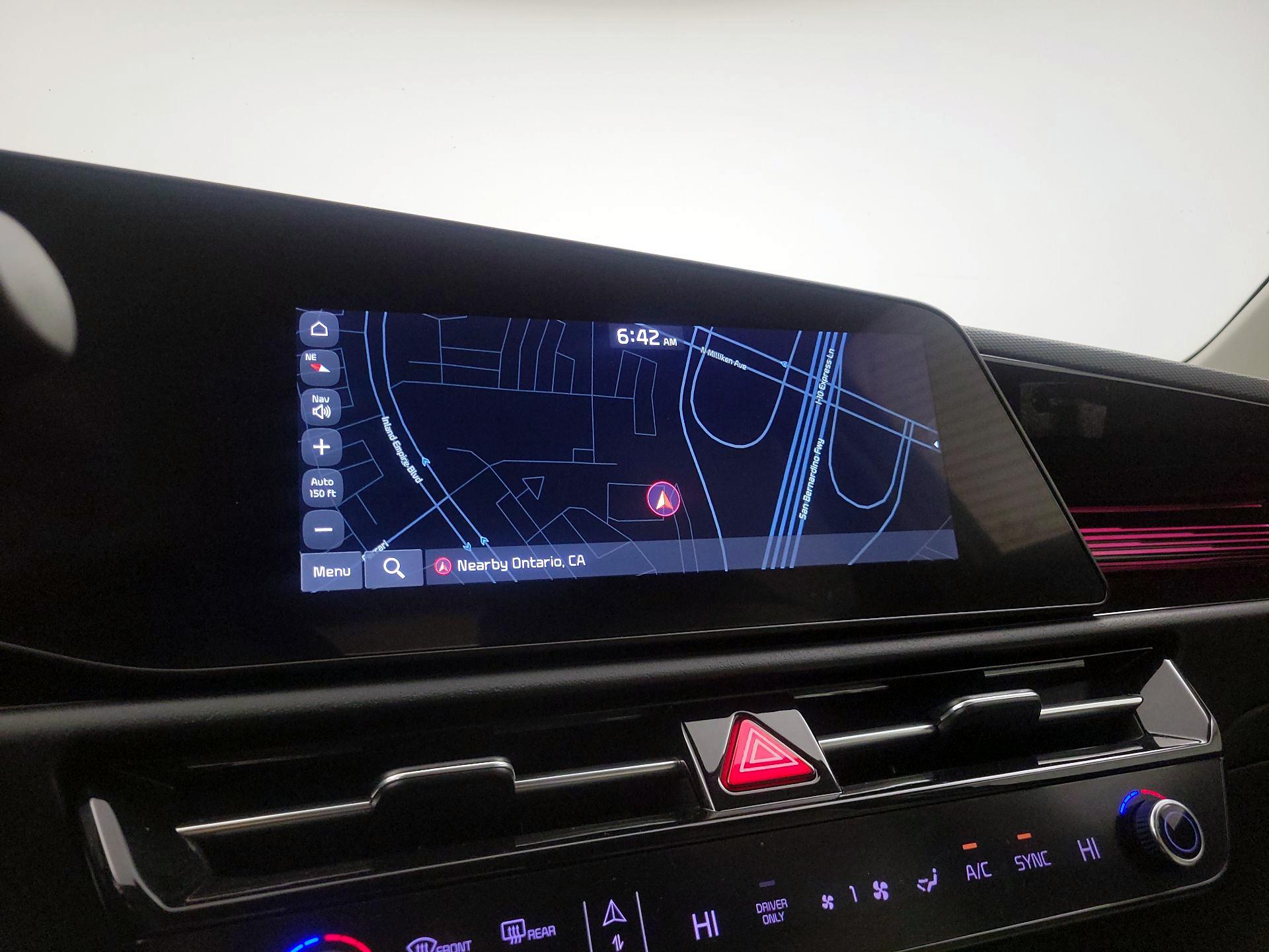 Thumbnail: 2023 Kia Niro - 14