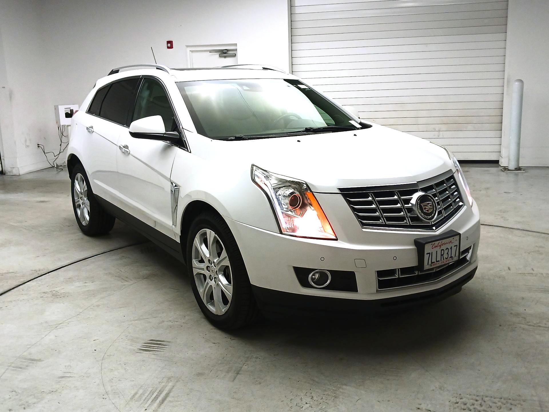 Thumbnail: 2015 Cadillac SRX - 1