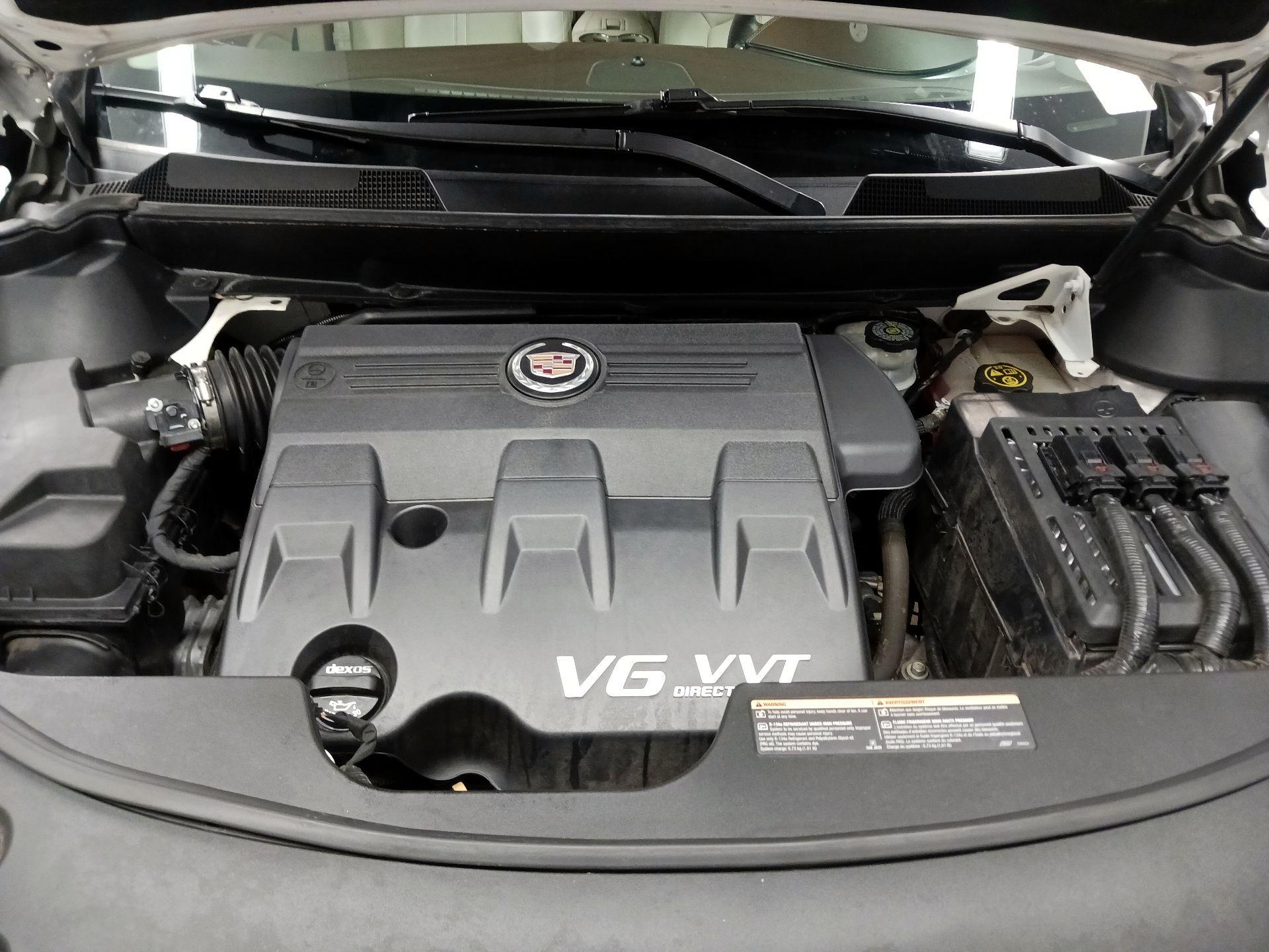 Thumbnail: 2015 Cadillac SRX - 17