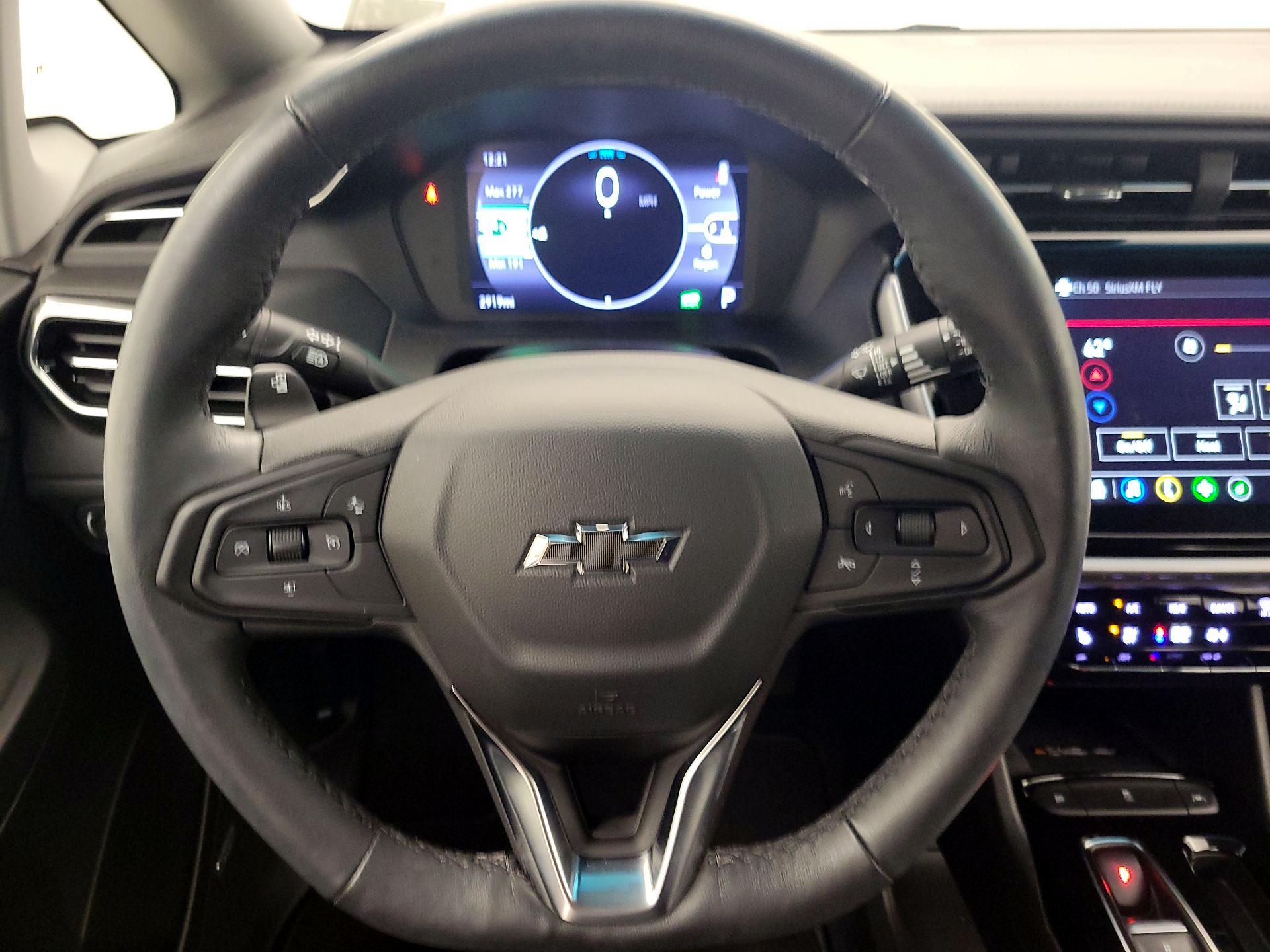 Thumbnail: 2022 Chevrolet Bolt EV - 10