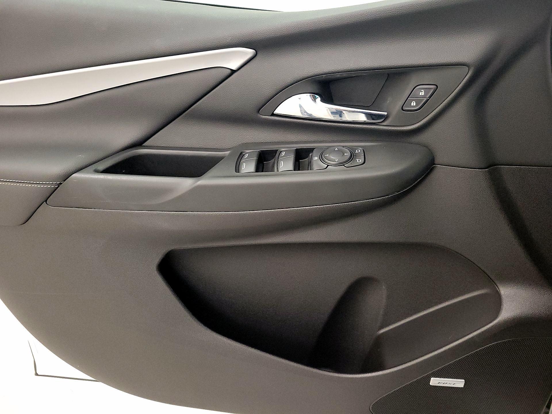 Thumbnail: 2022 Chevrolet Bolt EV - 12