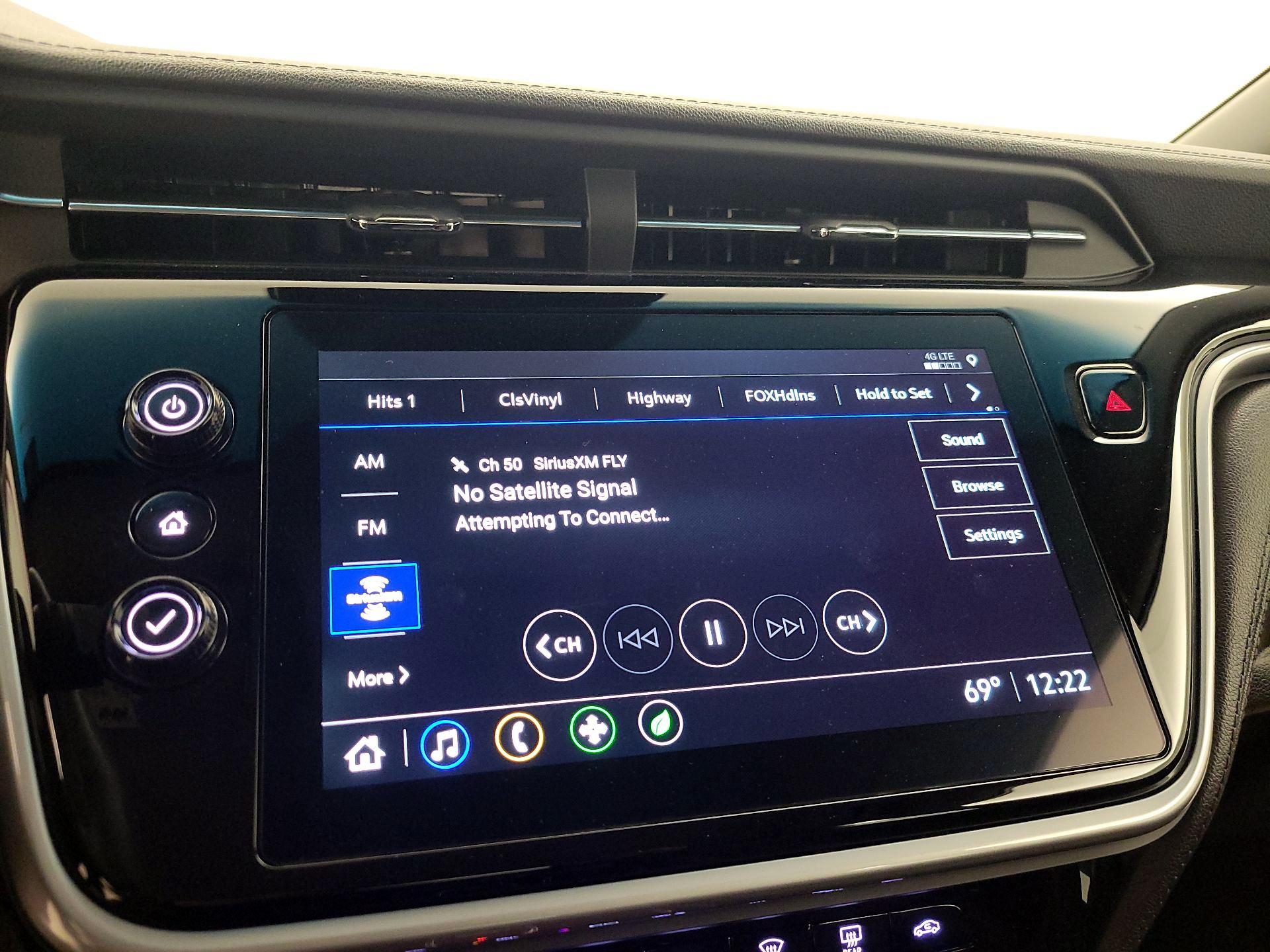 Thumbnail: 2022 Chevrolet Bolt EV - 15