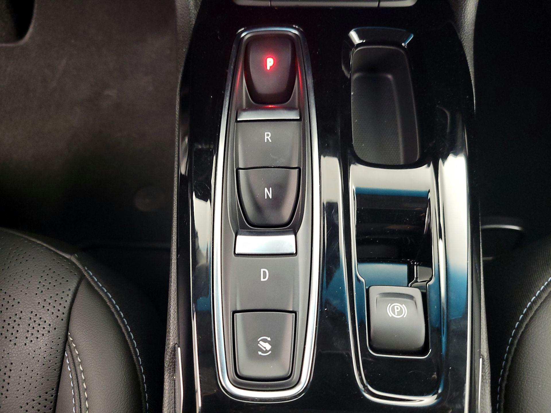 Thumbnail: 2022 Chevrolet Bolt EV - 17