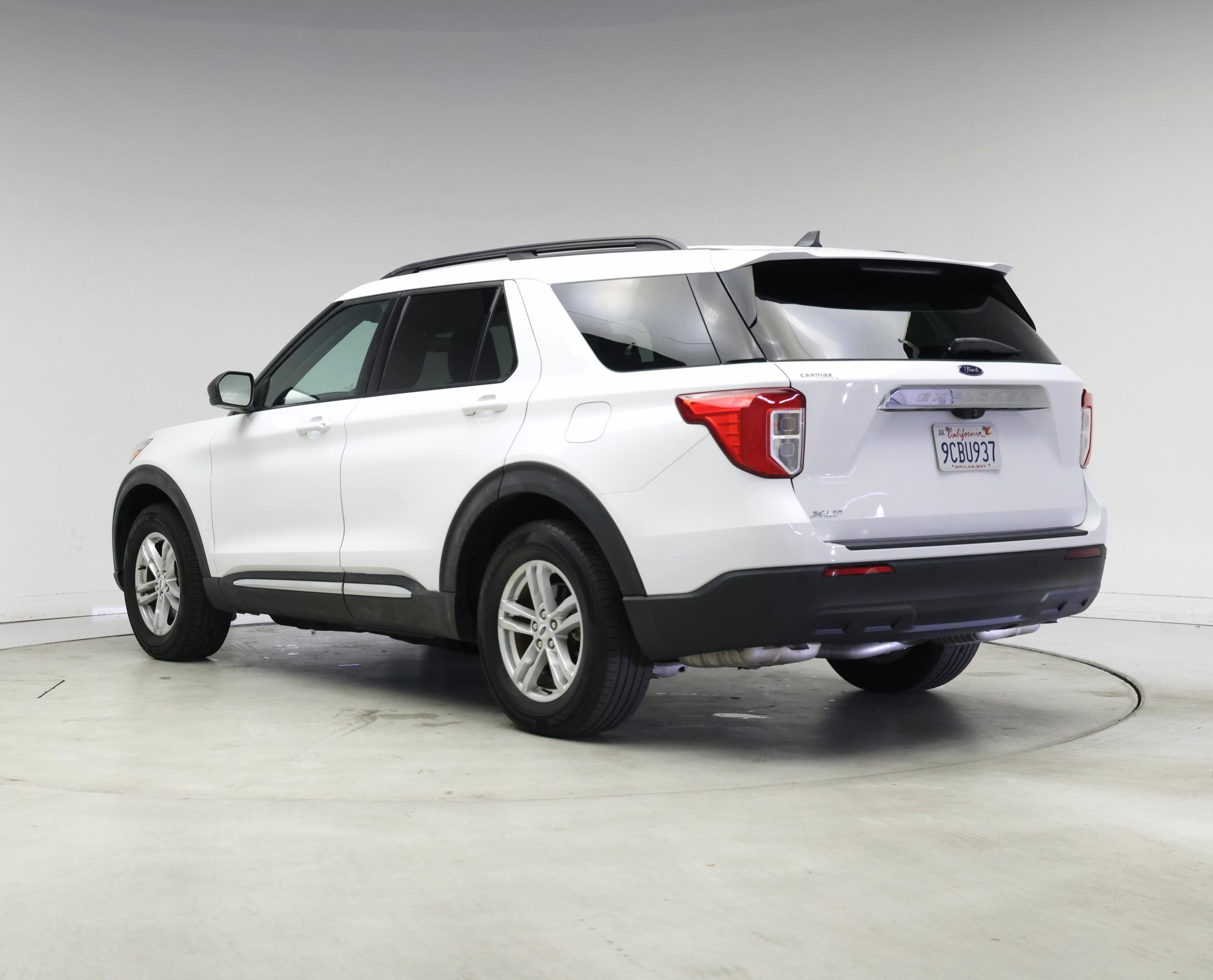 Thumbnail: 2022 Ford Explorer - 2