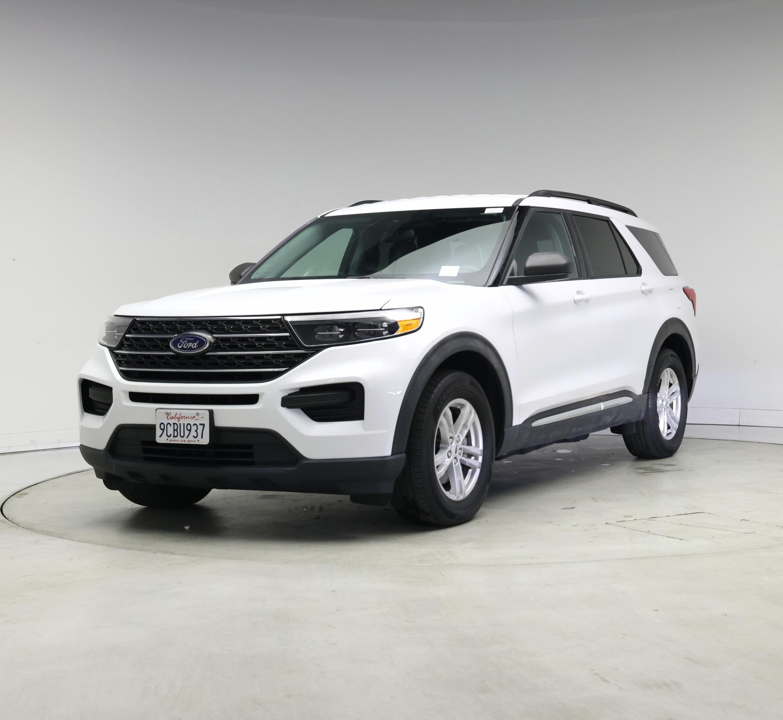 Thumbnail: 2022 Ford Explorer - 4