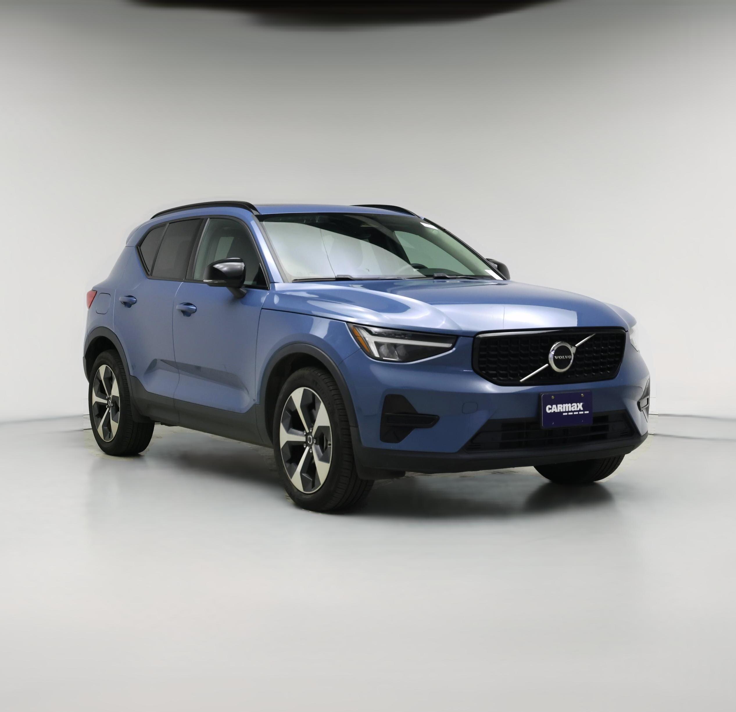 Thumbnail: 2024 Volvo XC40 - 1