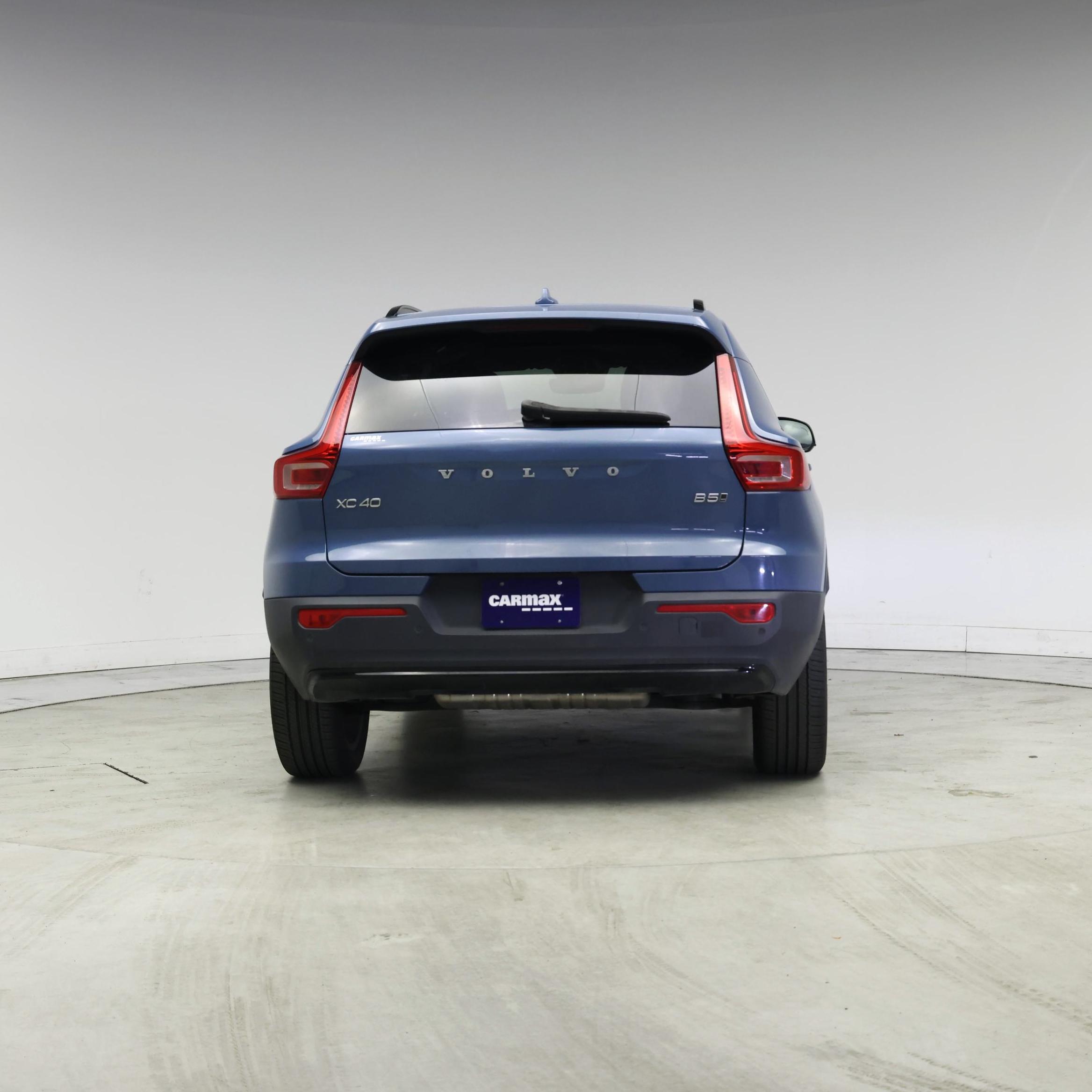 Thumbnail: 2024 Volvo XC40 - 6