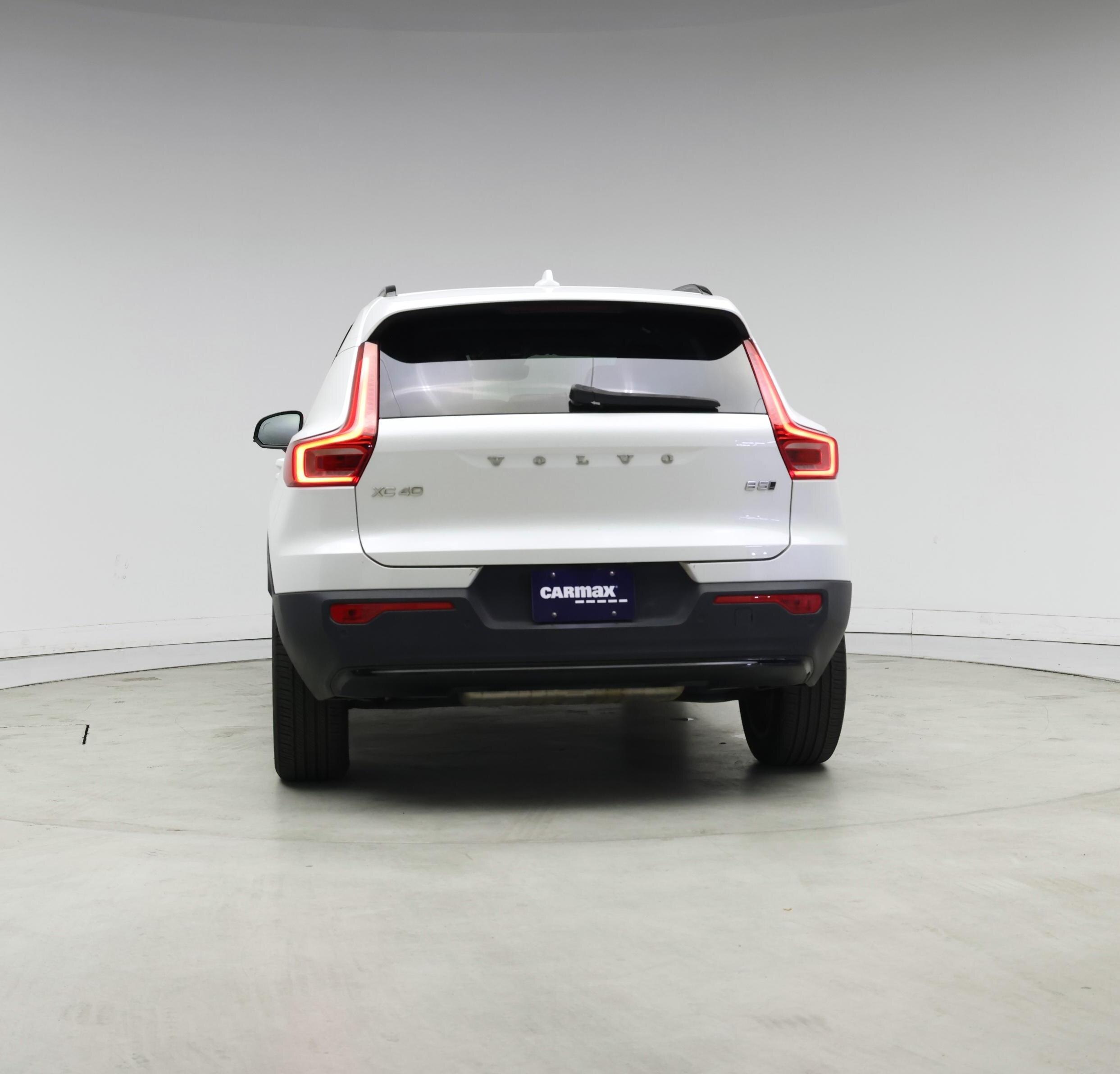 Thumbnail: 2024 Volvo XC40 - 6