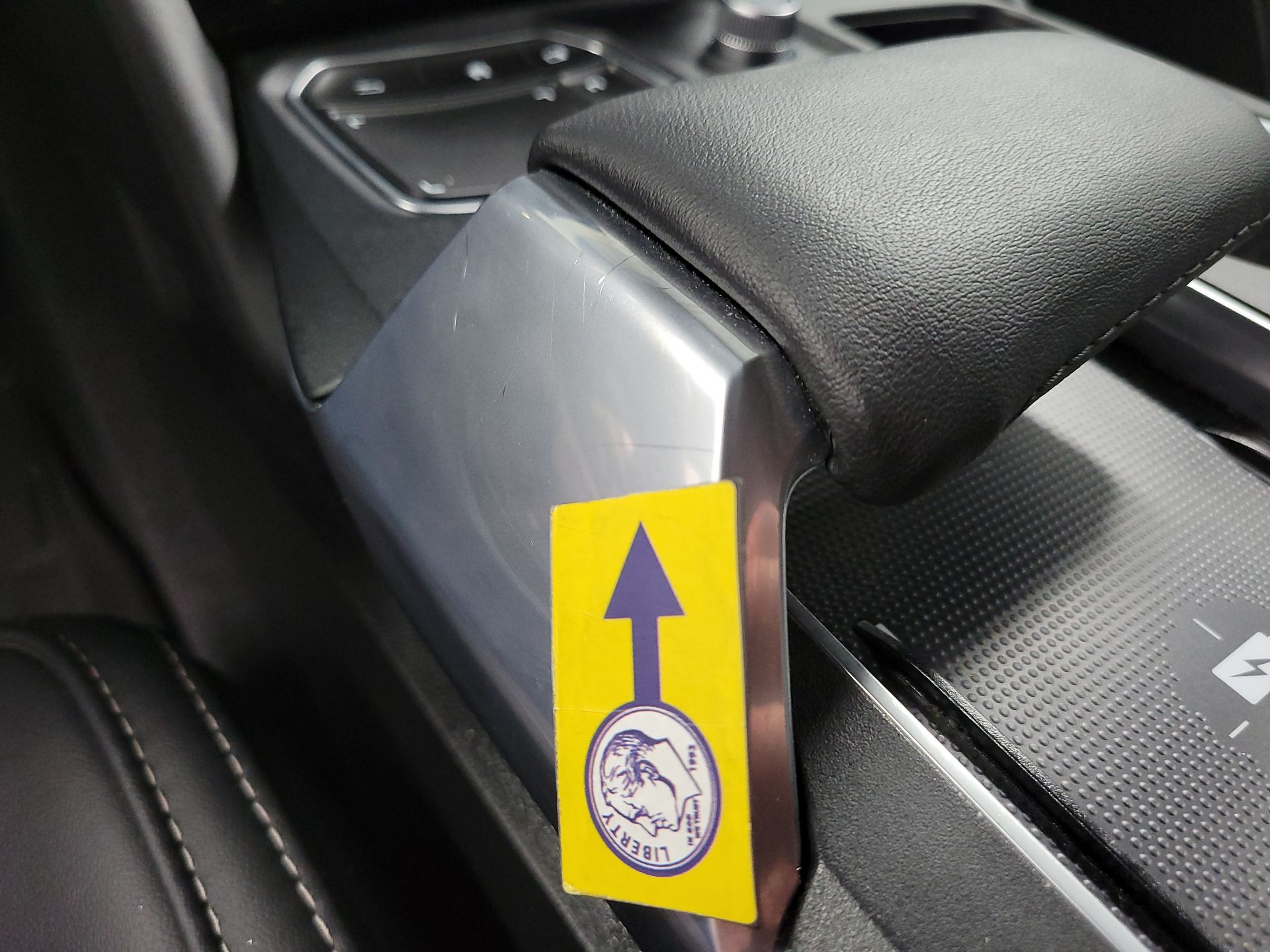 Thumbnail: 2024 Acura MDX - 20