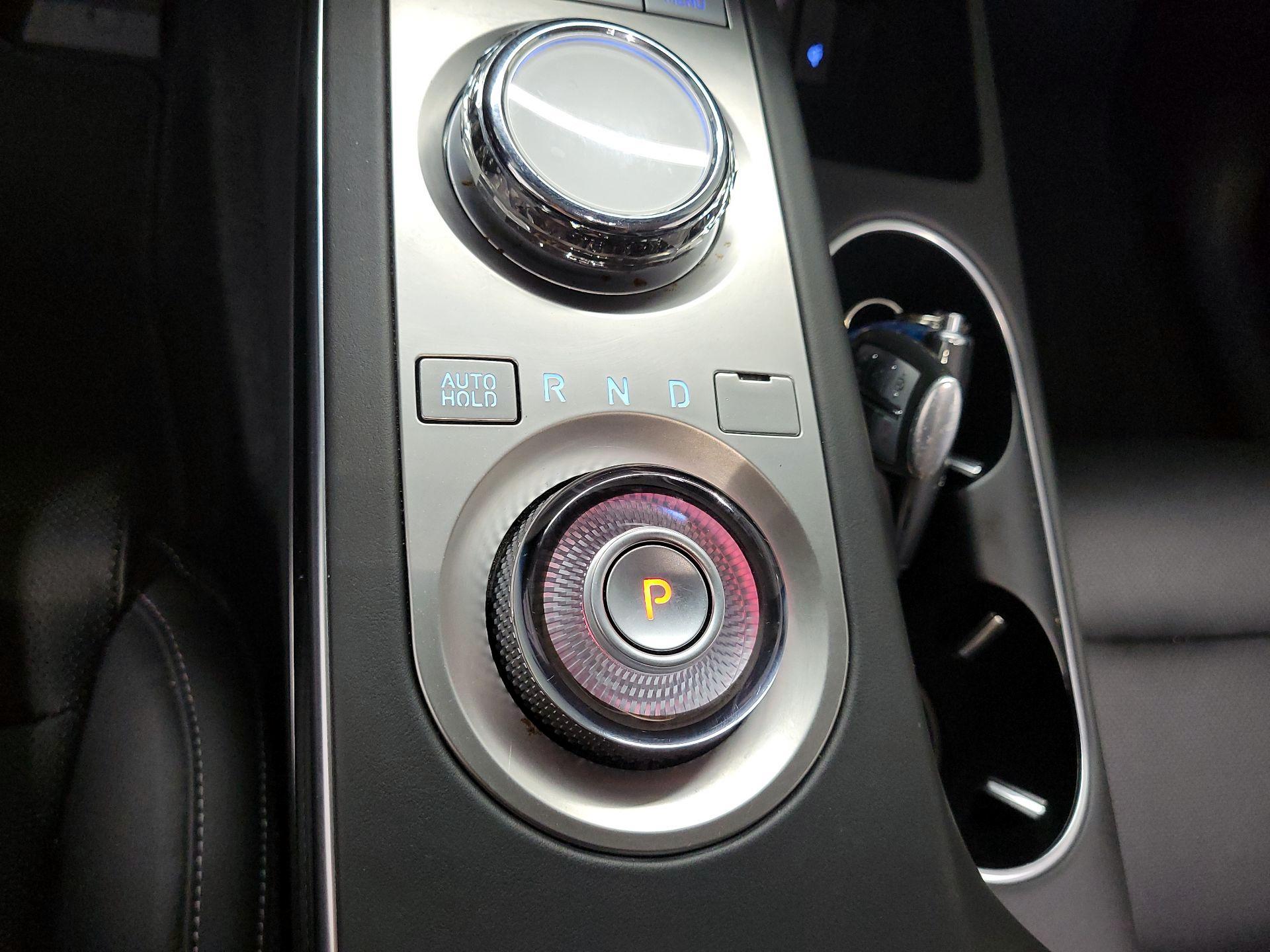 Thumbnail: 2025 Genesis GV70 - 16