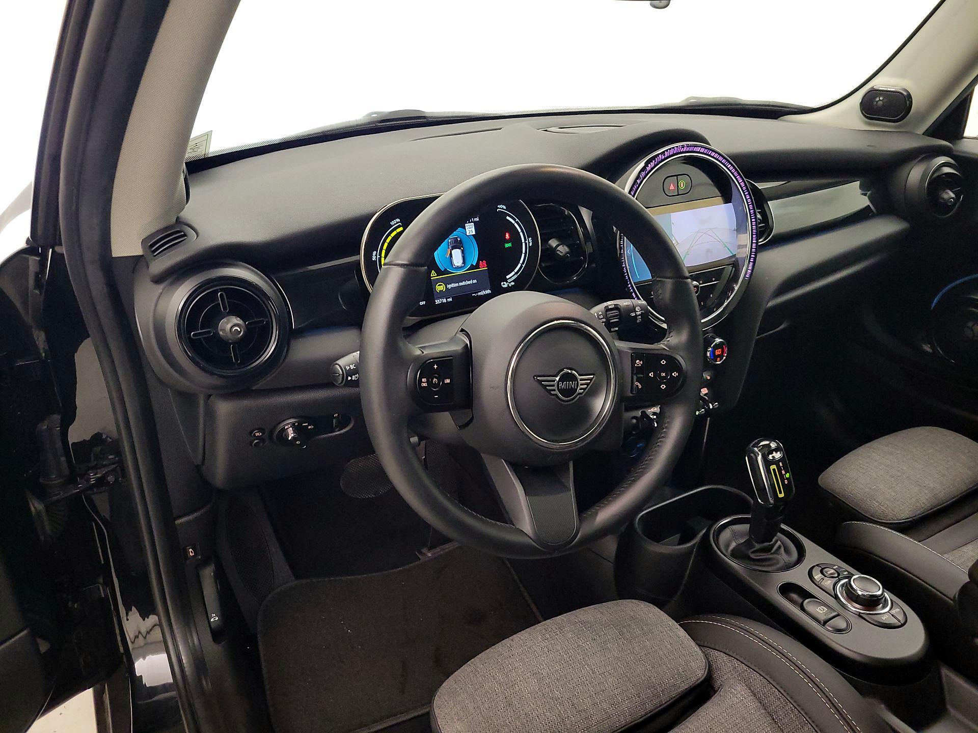 Thumbnail: 2023 MINI Cooper Hardtop - 9