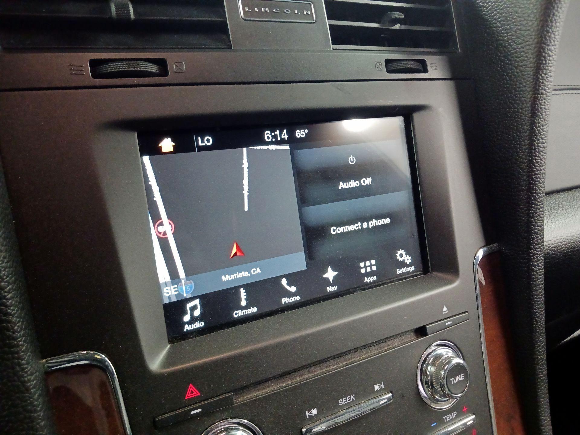 Thumbnail: 2016 Lincoln Navigator - 13