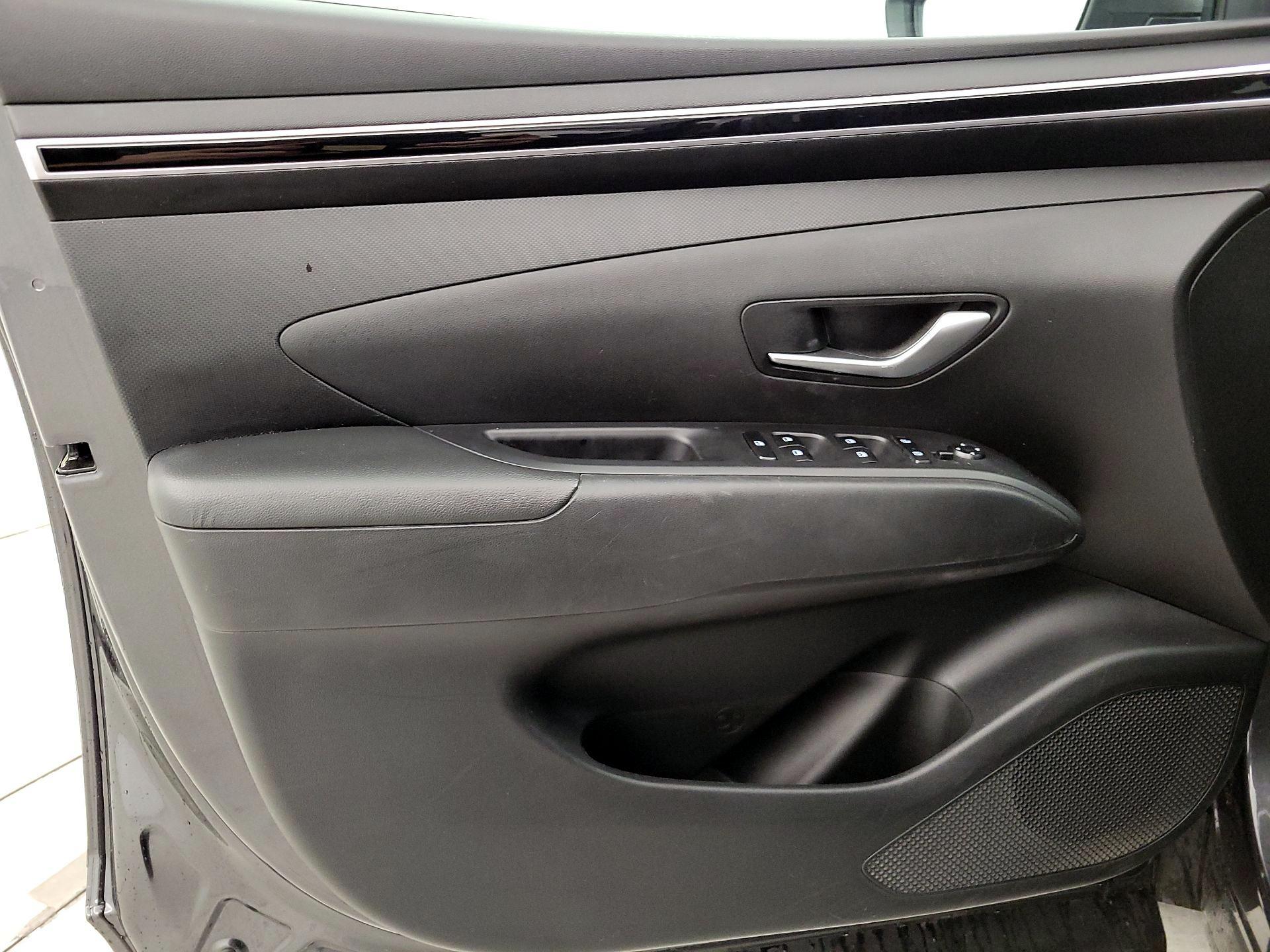 Thumbnail: 2023 Hyundai Tucson - 12